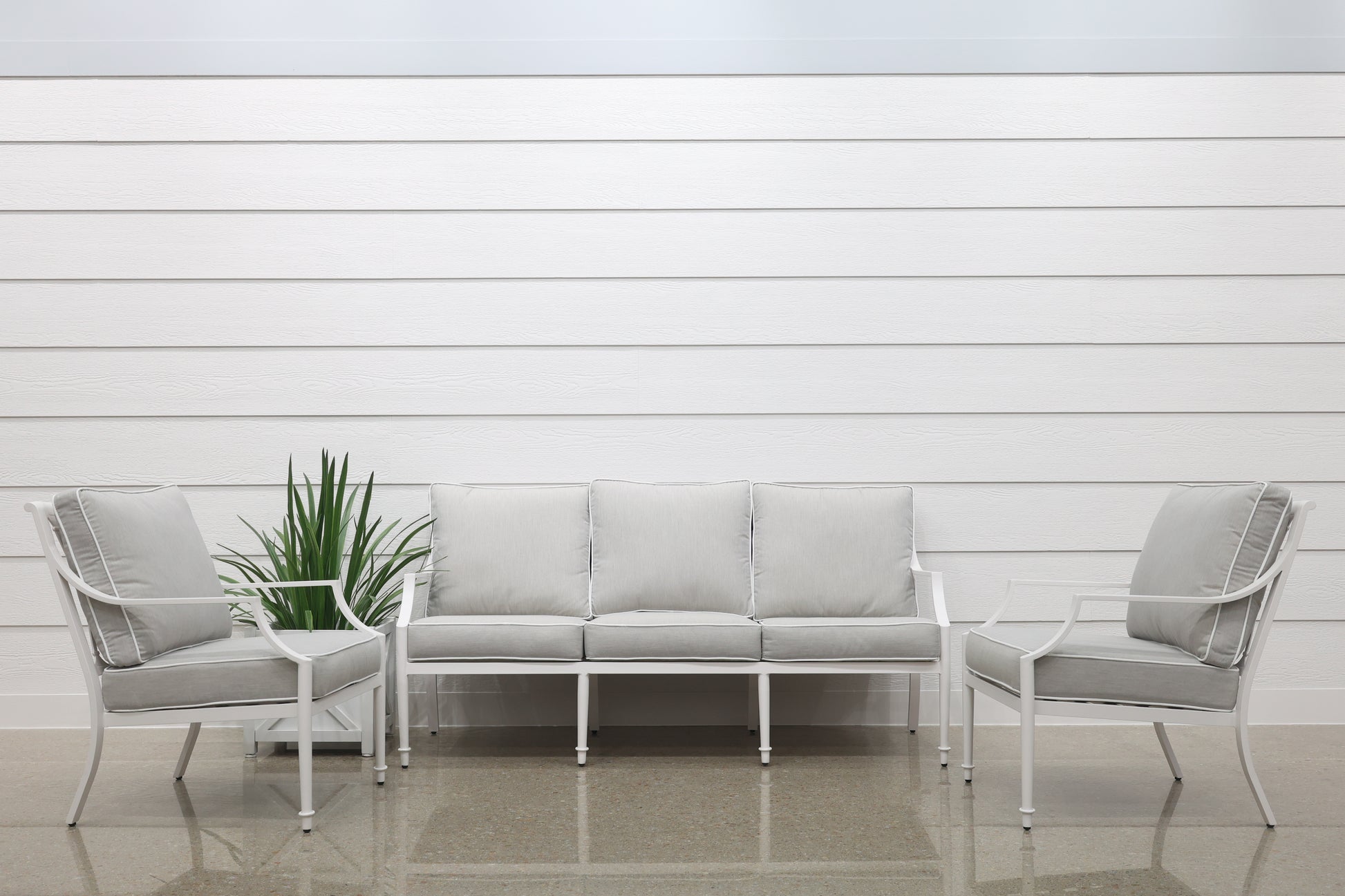 Elmore 4 Piece Outdoor Lounge Setting - White