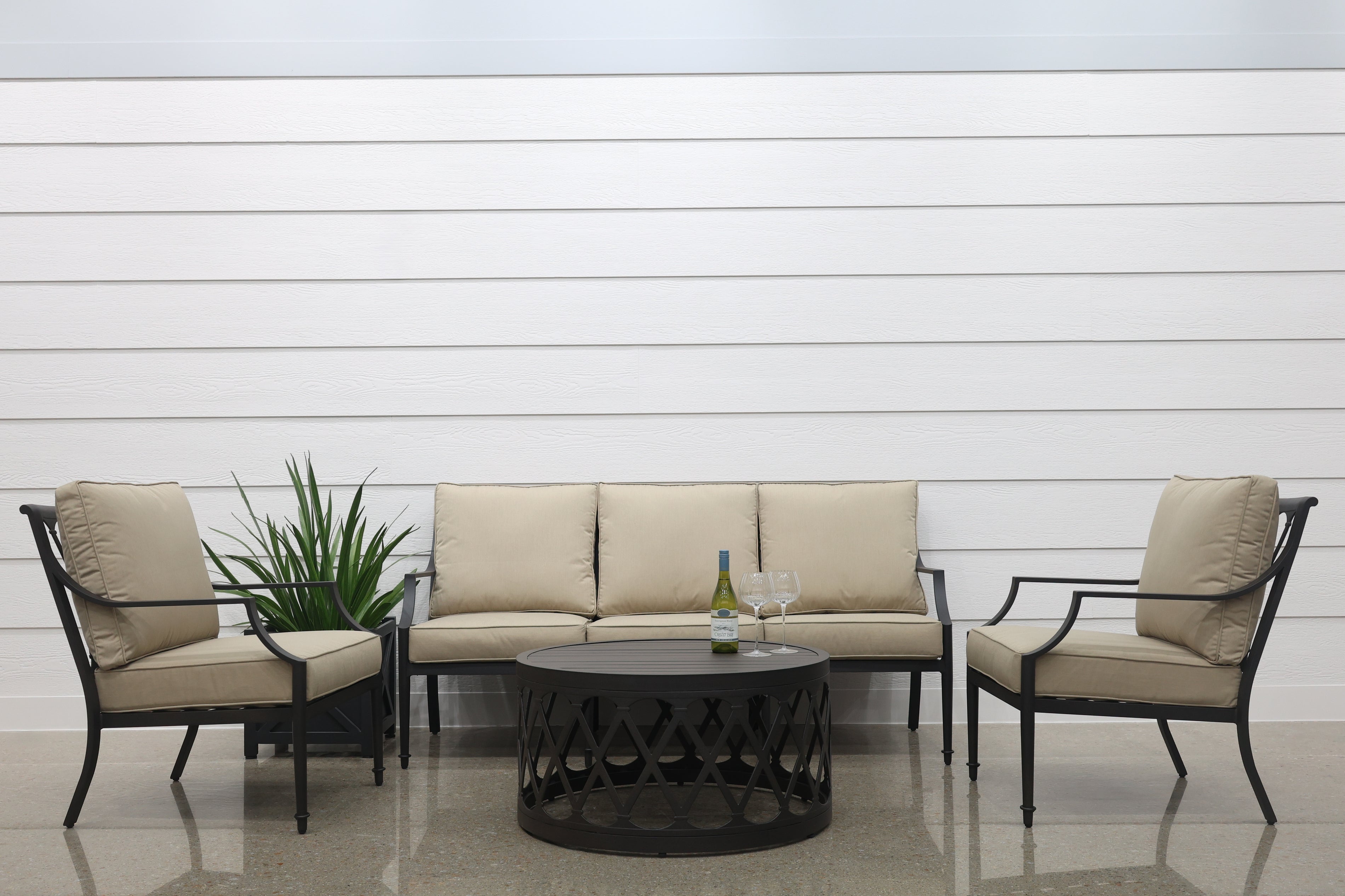 Elmore 4 Piece Outdoor Lounge Setting - Rustic Black