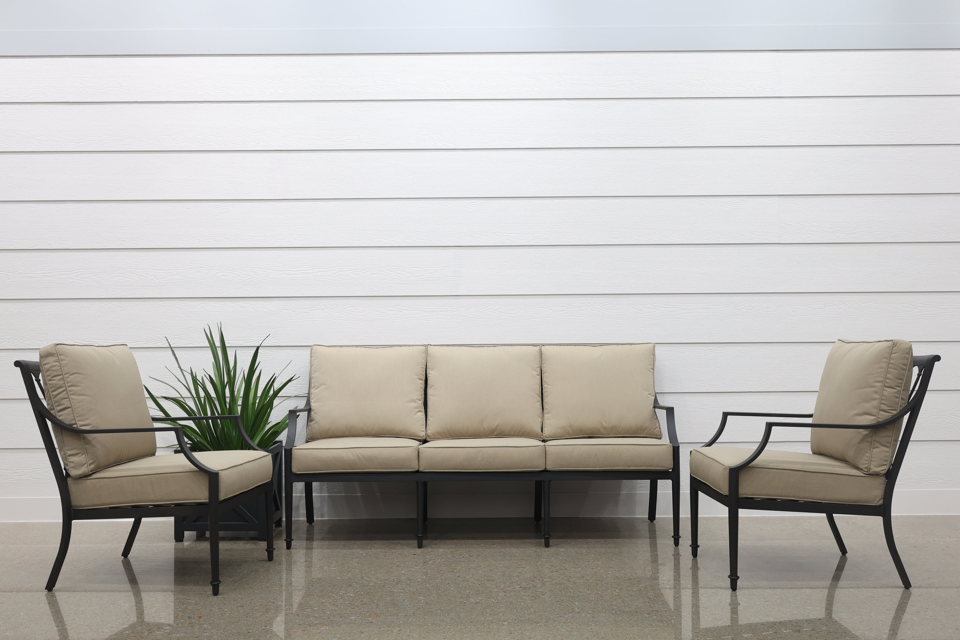 Elmore 4 Piece Outdoor Lounge Setting - Rustic Black