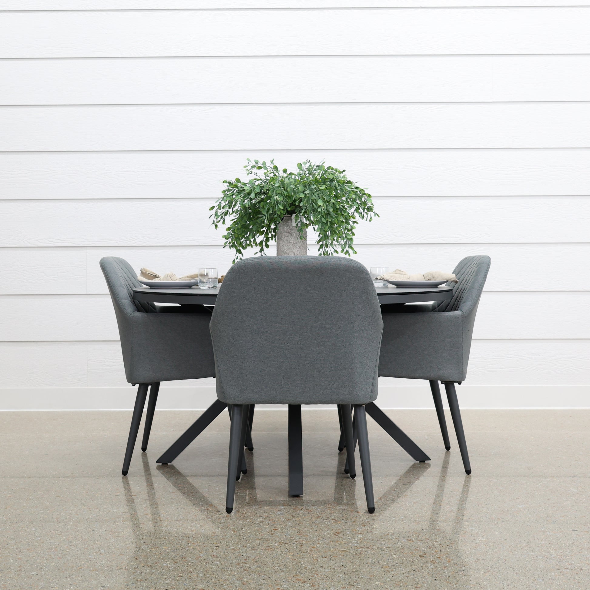 Alice Round Dining Table - 135cm