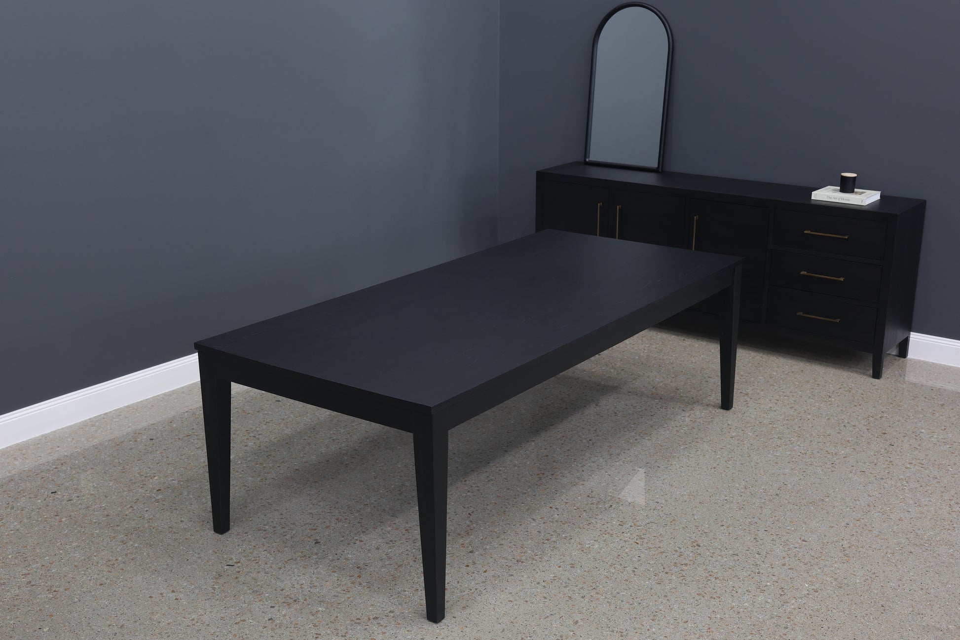 Elizabeth Dining Table
