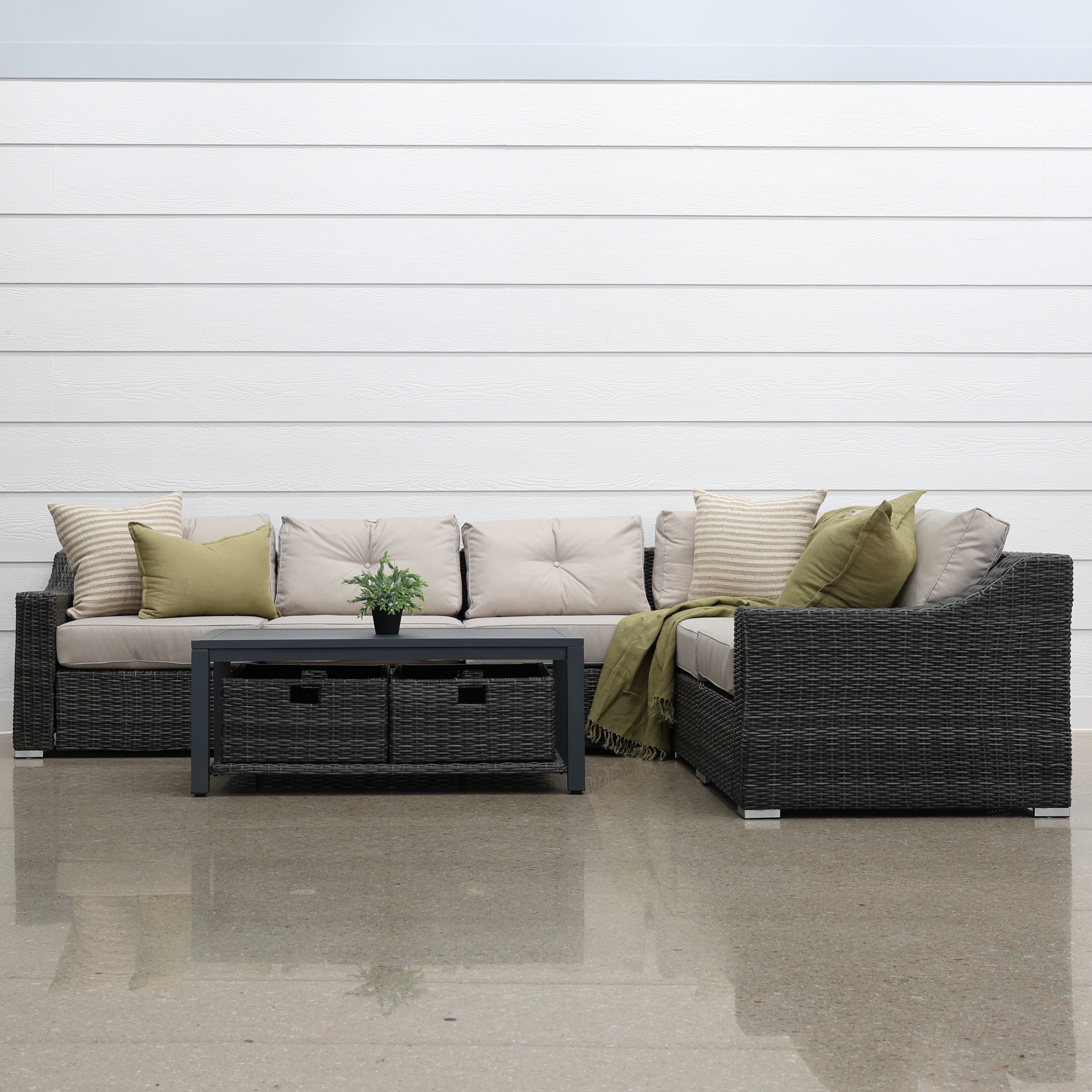 Mackay Outdoor Corner Lounge Setting