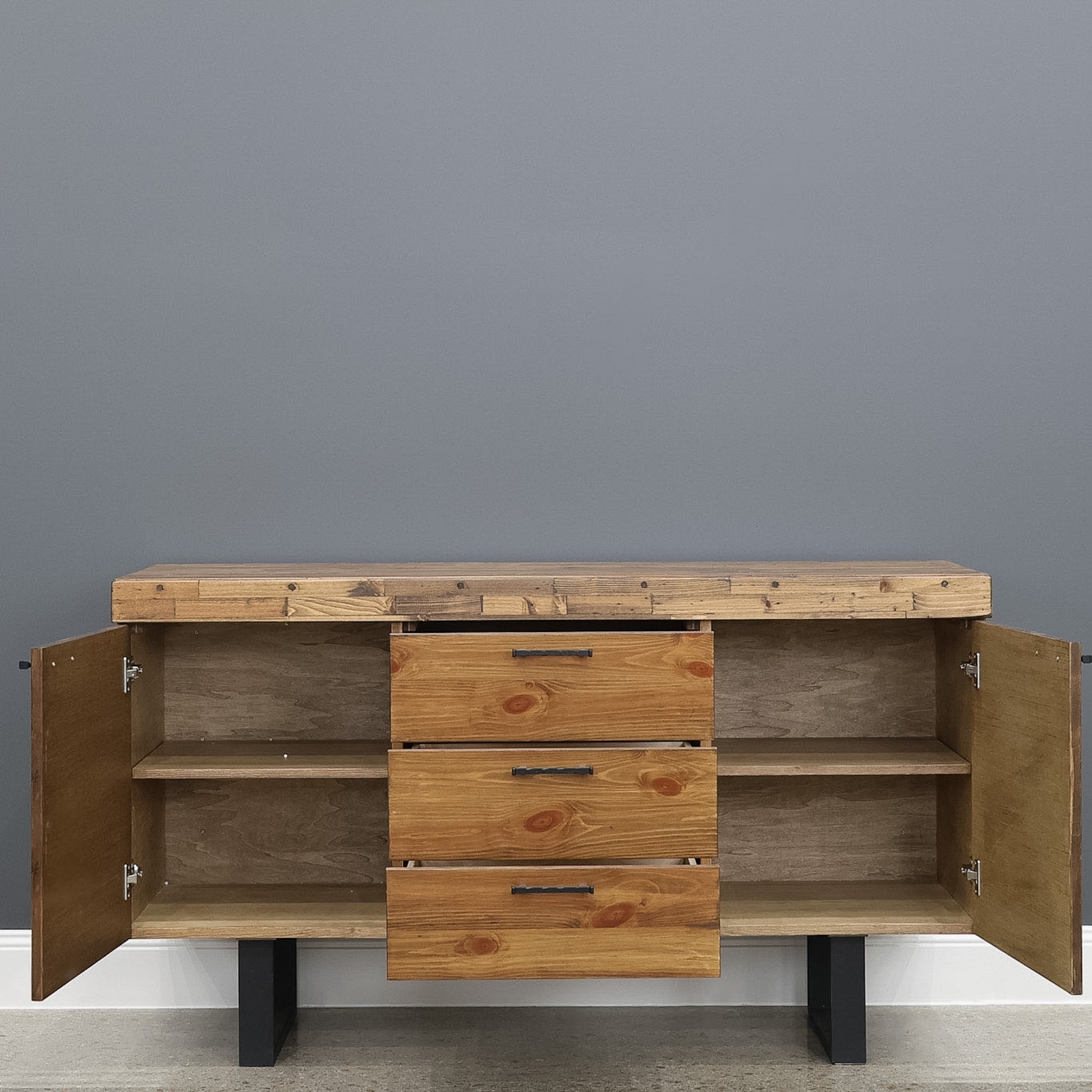 New Echuca Buffet - 150cm L