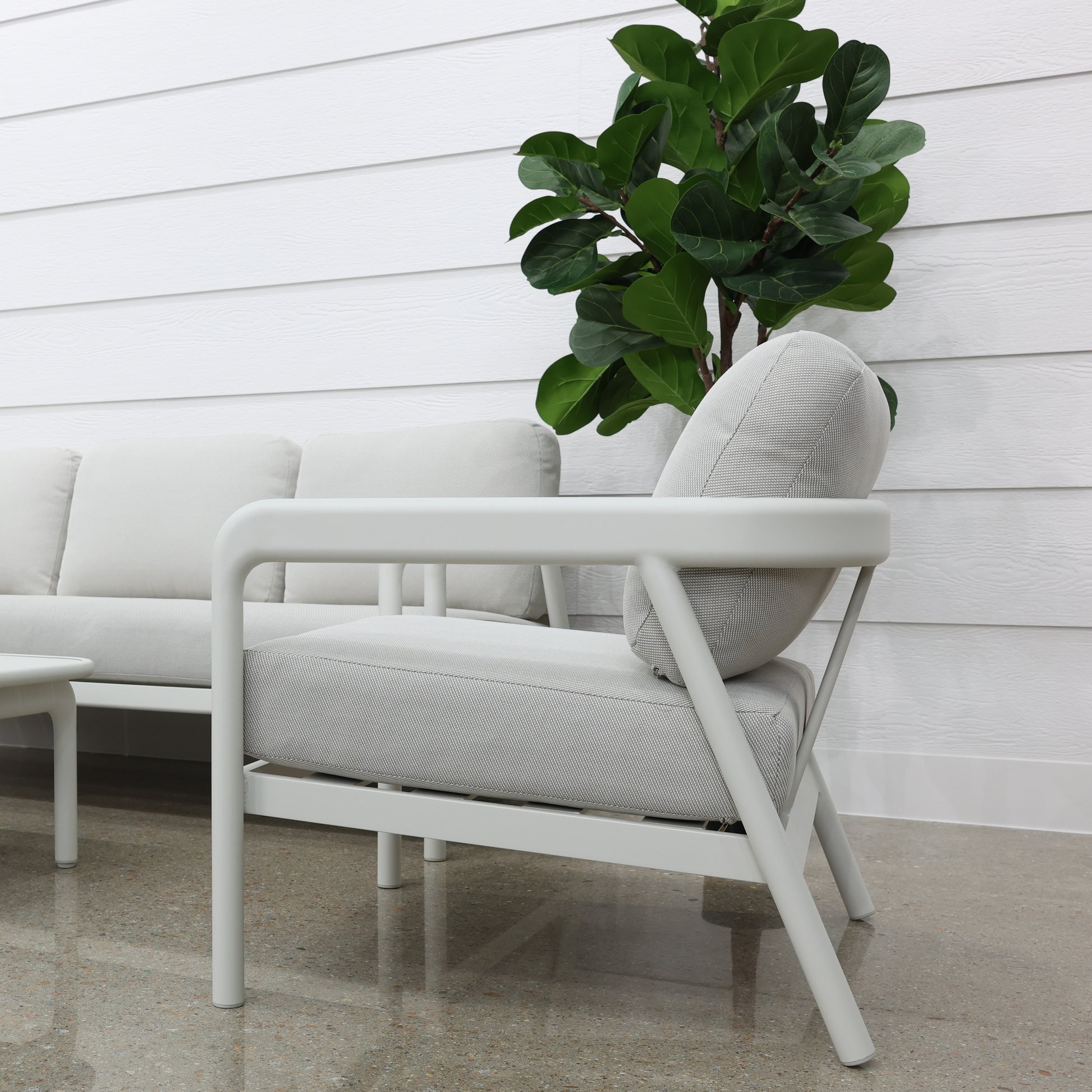 Sunshine Coast 4 Piece Outdoor Lounge Set - White