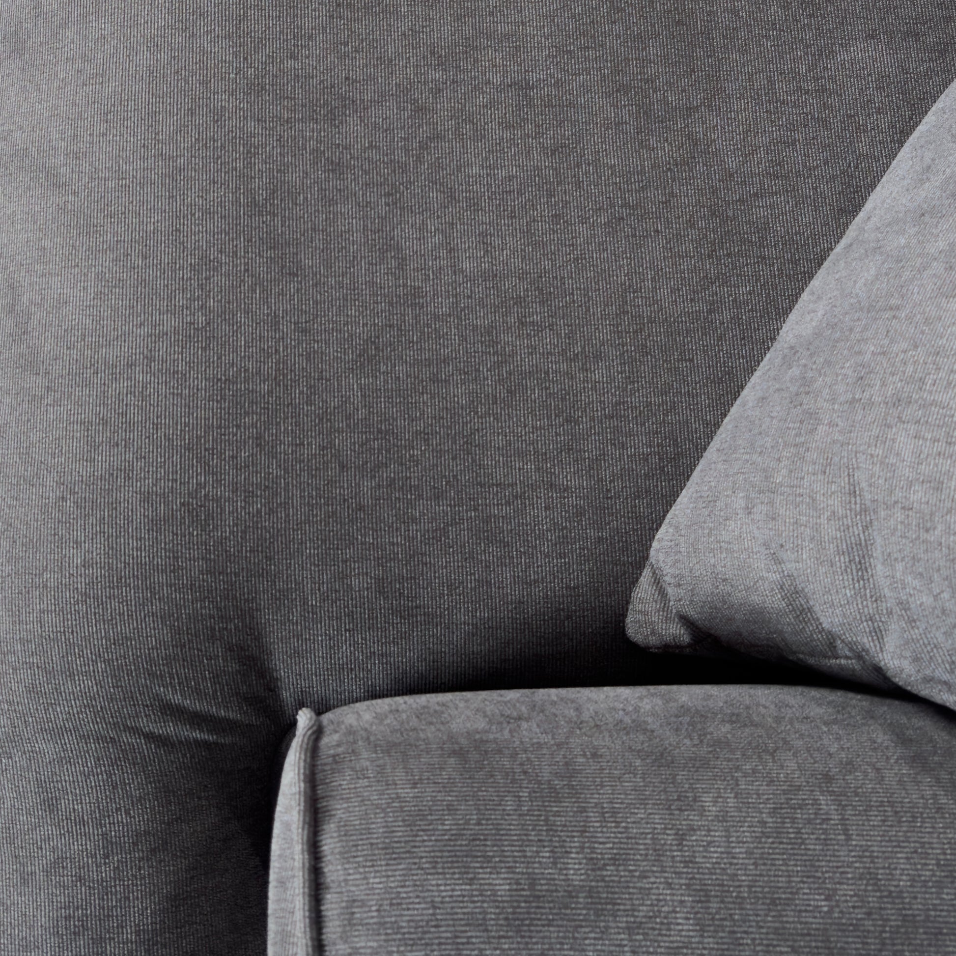 Beverley Loveseat - Storm