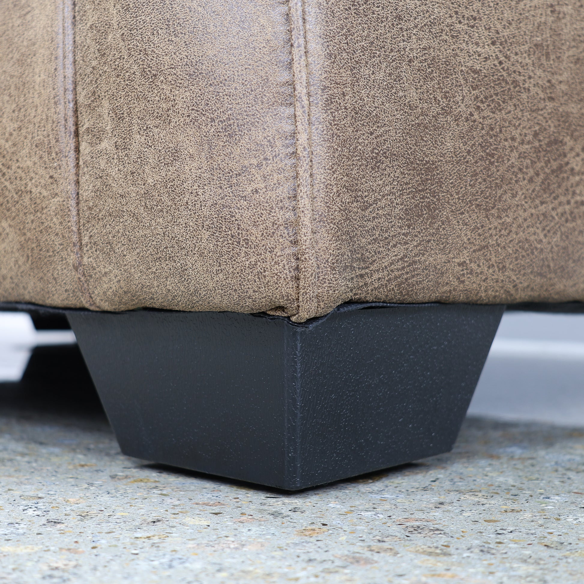 Victoria Queen Sofa Sleeper - Tan Leather Air