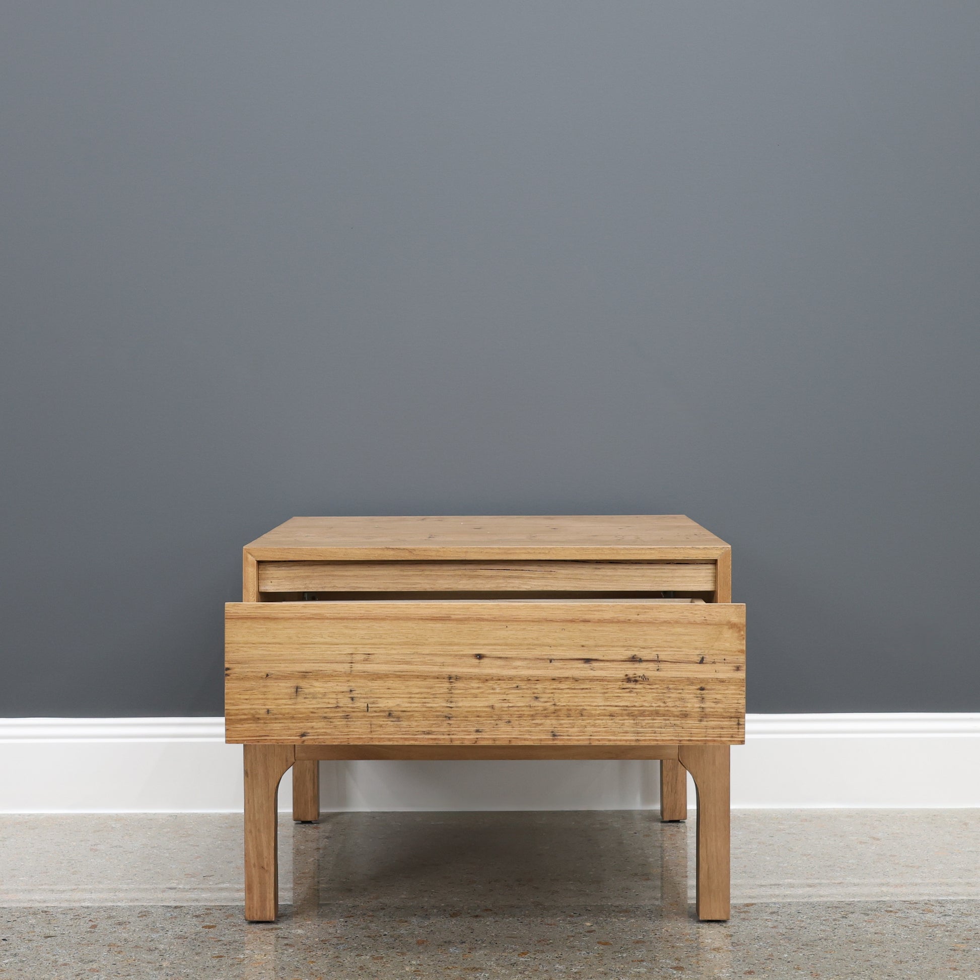 Broadbeach Lamp Table