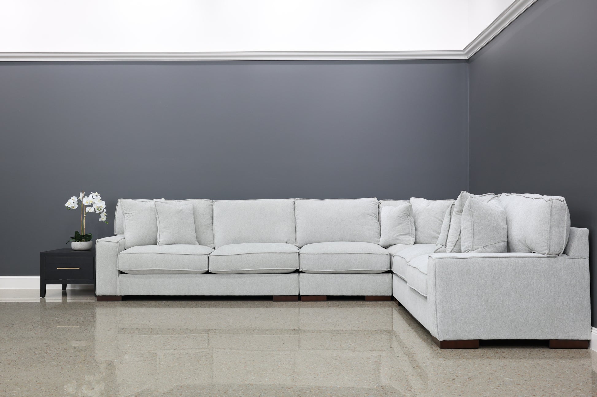 Gembrook 4 Piece Corner Lounge - Light Grey