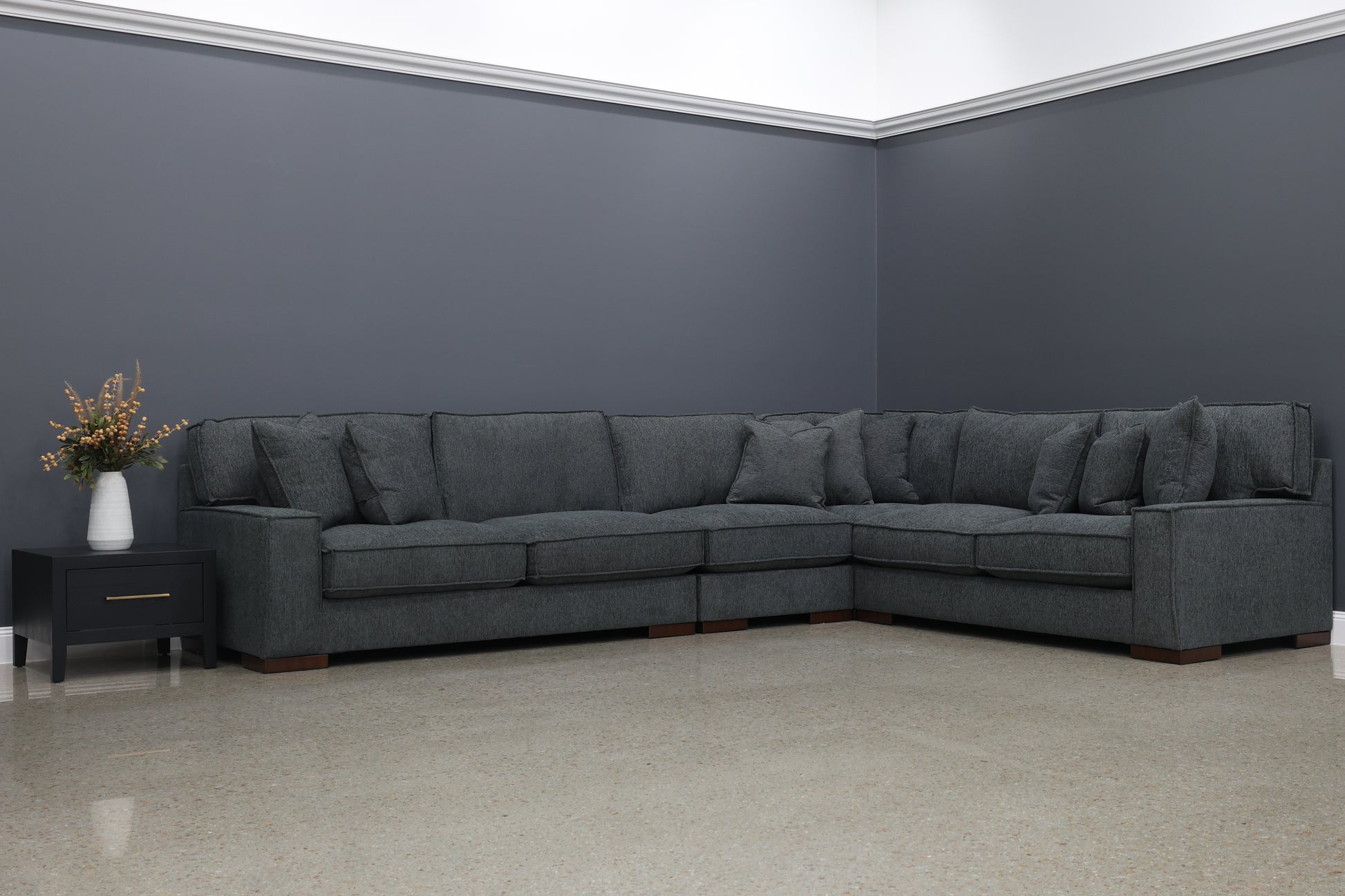 Gembrook 4 Piece Corner Lounge - Dark Grey