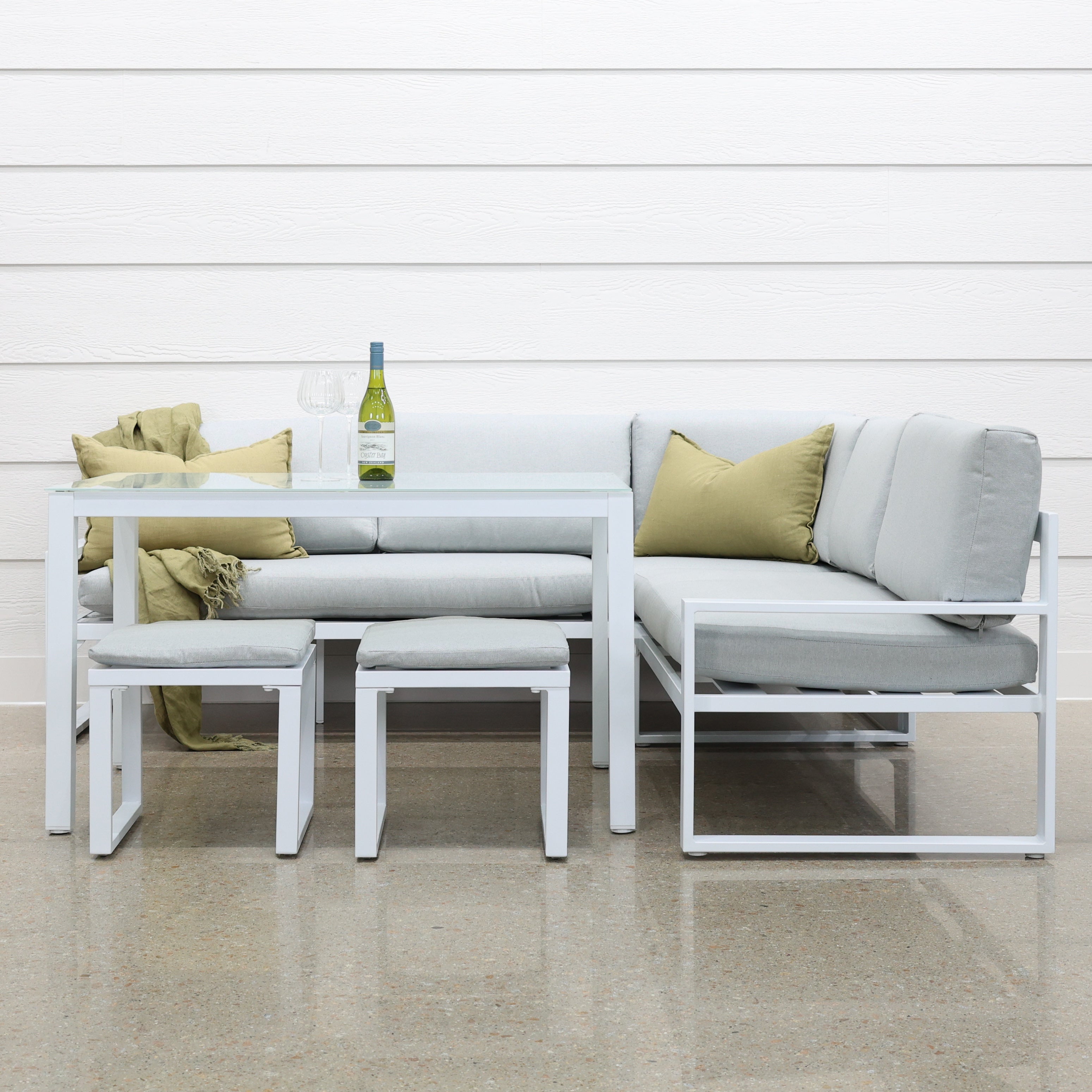 Patmos Outdoor Setting - White