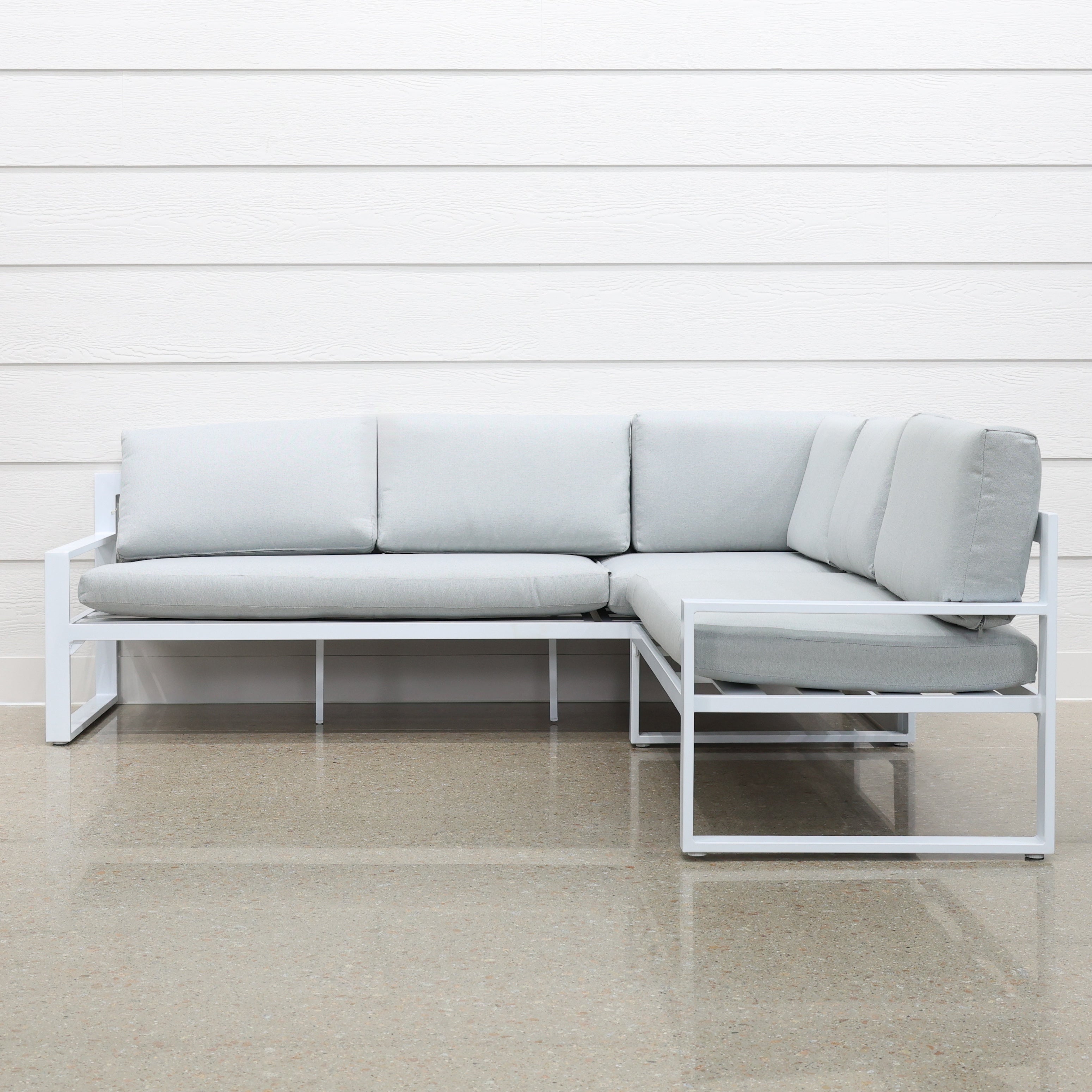 Patmos Outdoor Setting - White
