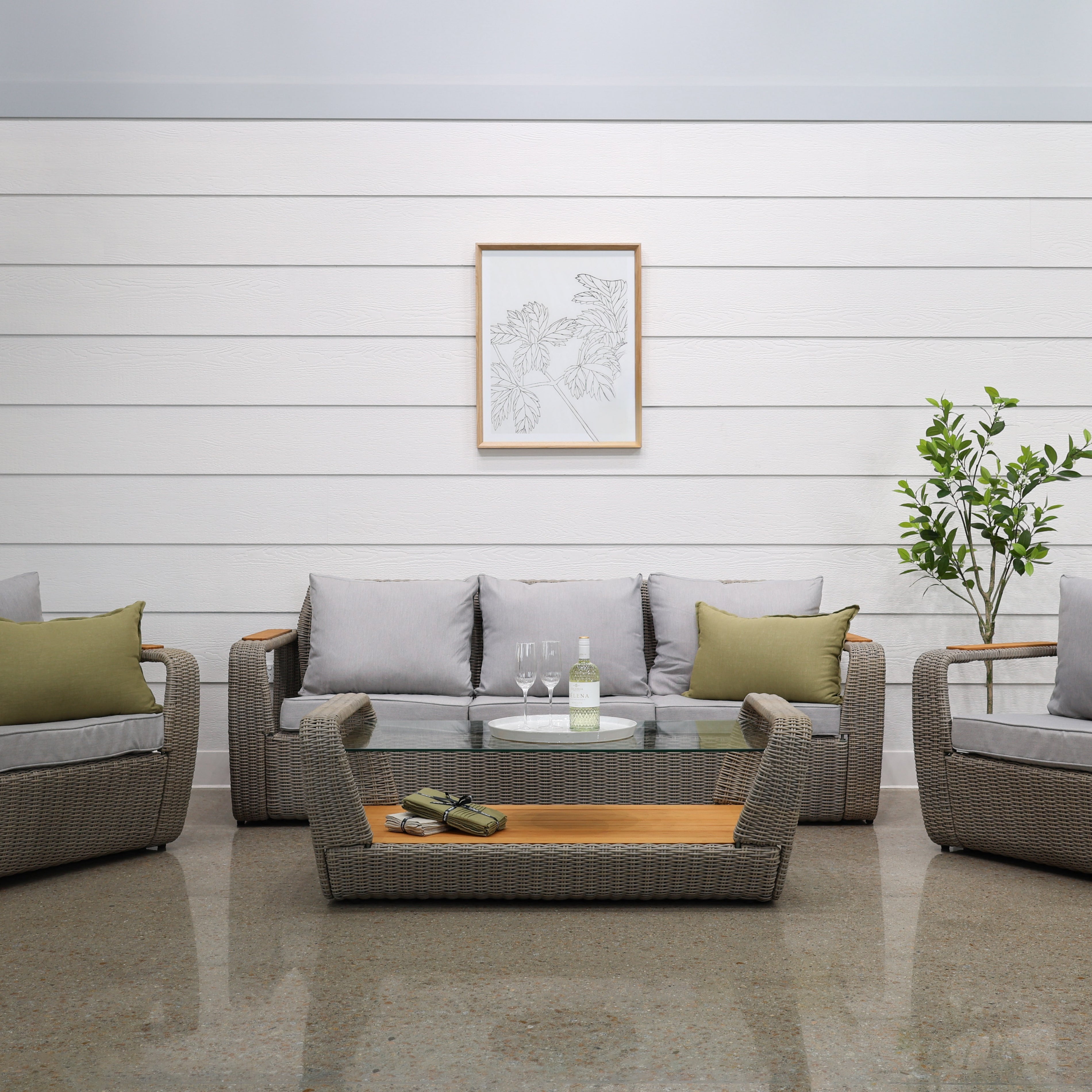 Rose Bay 4 Piece Lounge Set