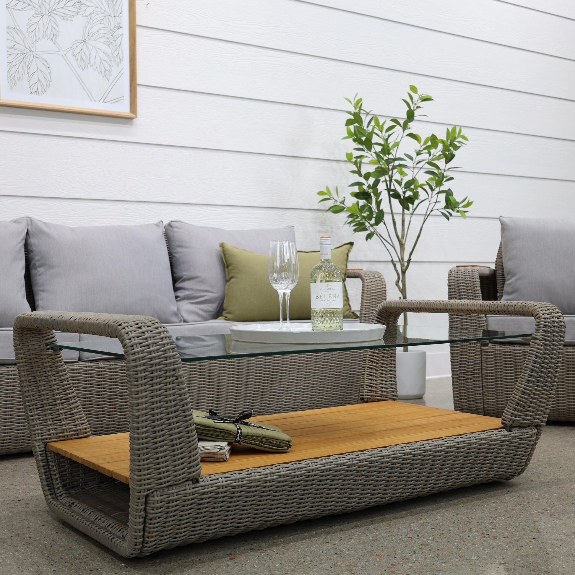Rose Bay 4 Piece Lounge Set