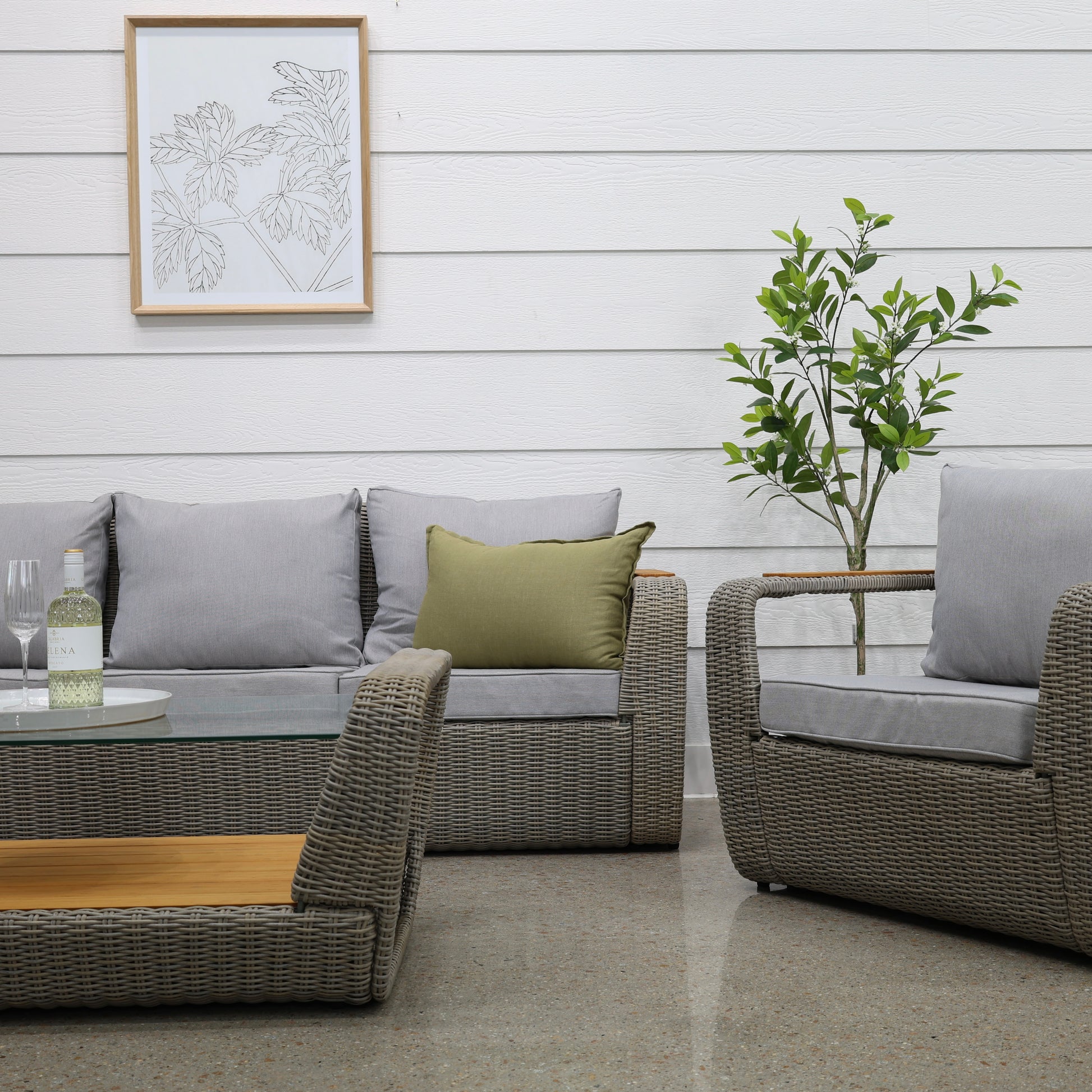 Rose Bay 4 Piece Lounge Set