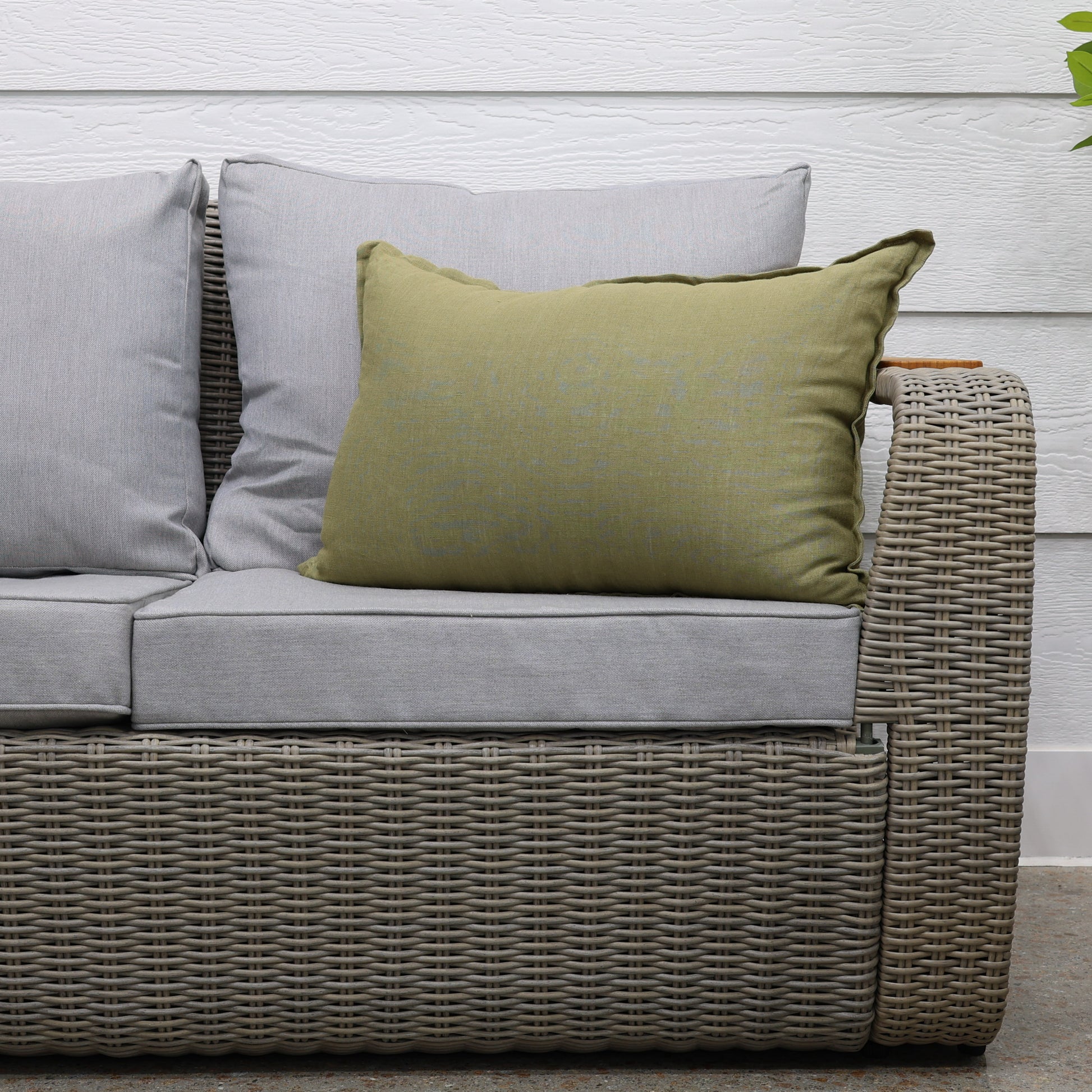 Rose Bay 4 Piece Lounge Set