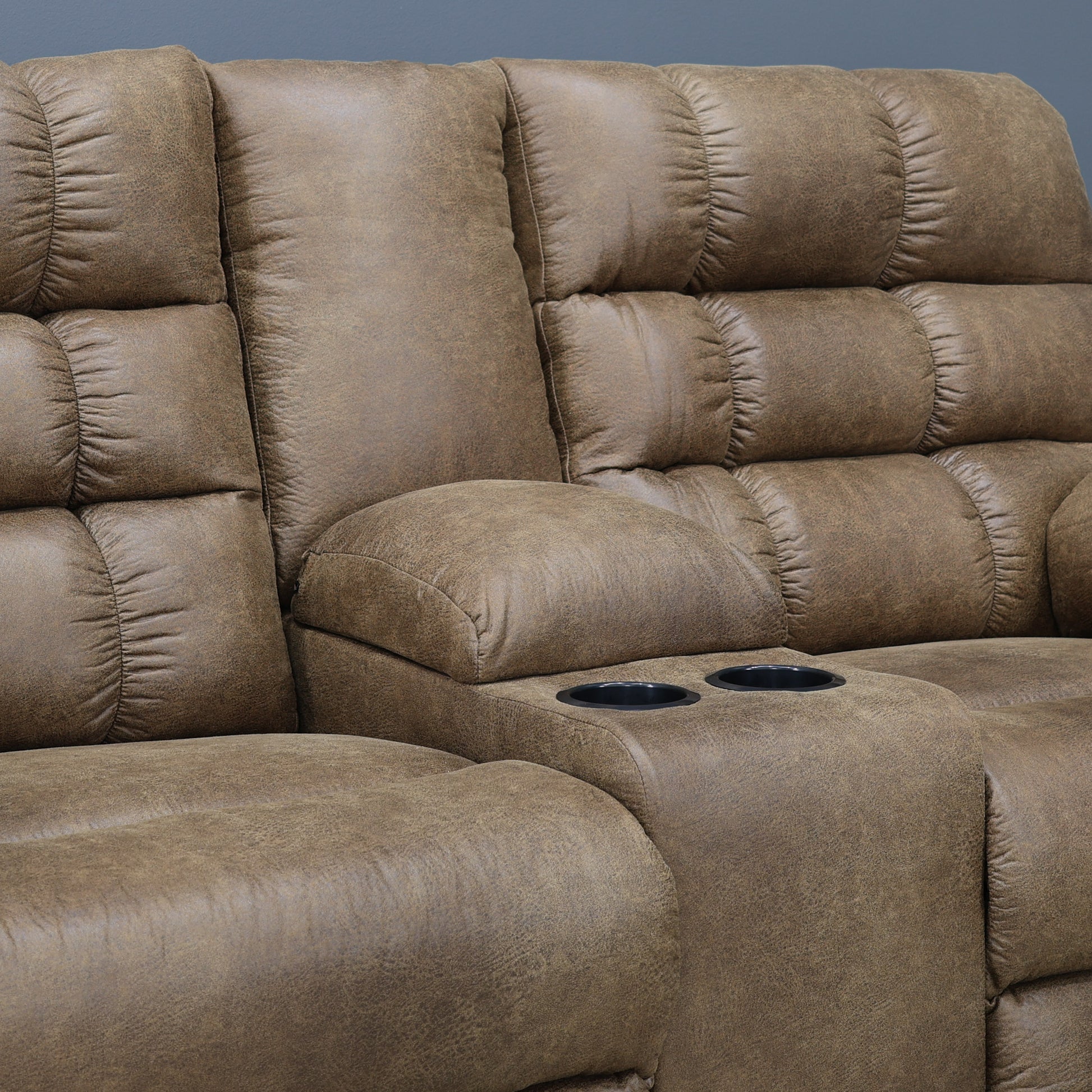 Waldara Reclining Loveseat w/ Console - Tan