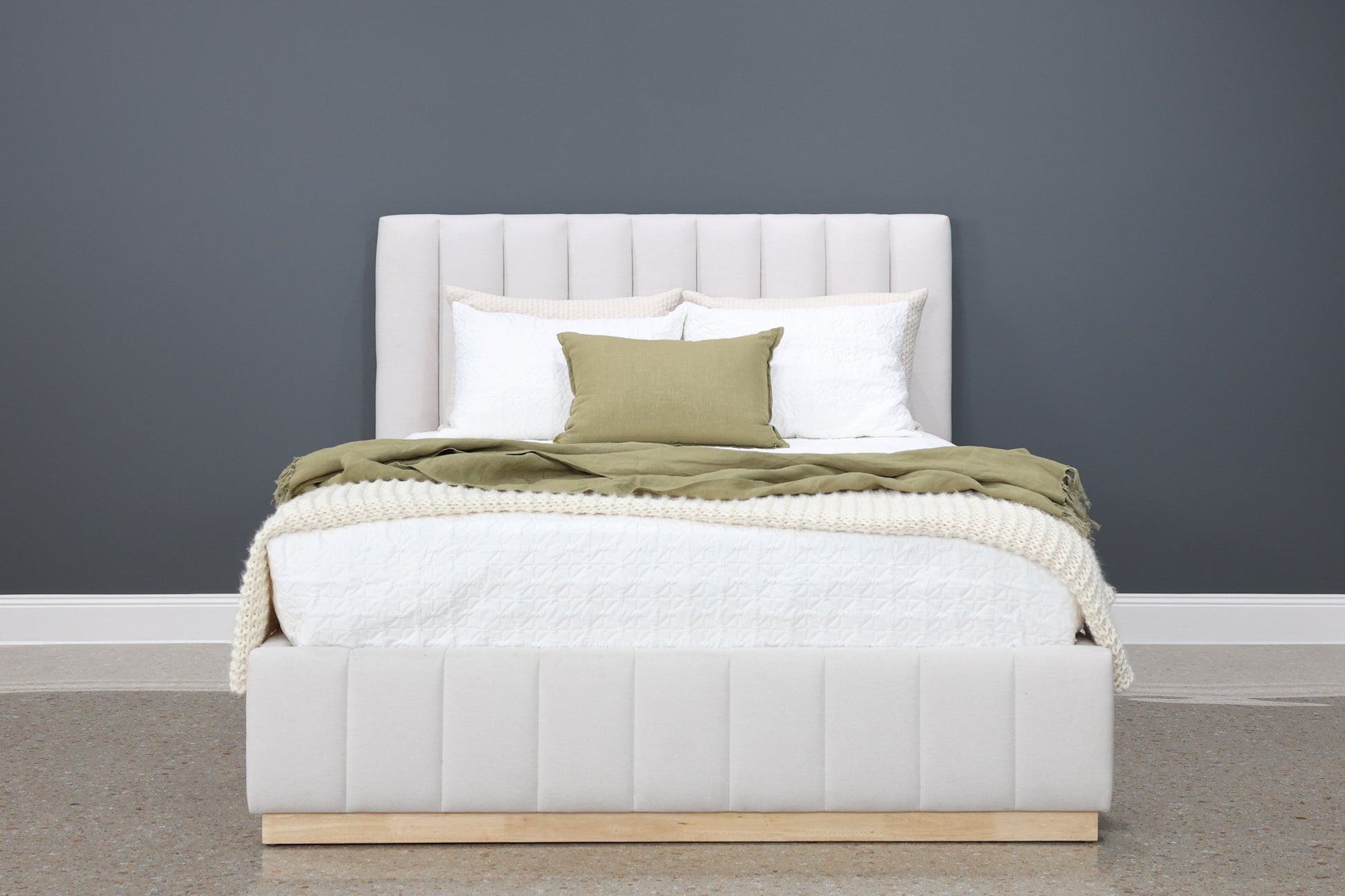 Melbourne Bed - Natural