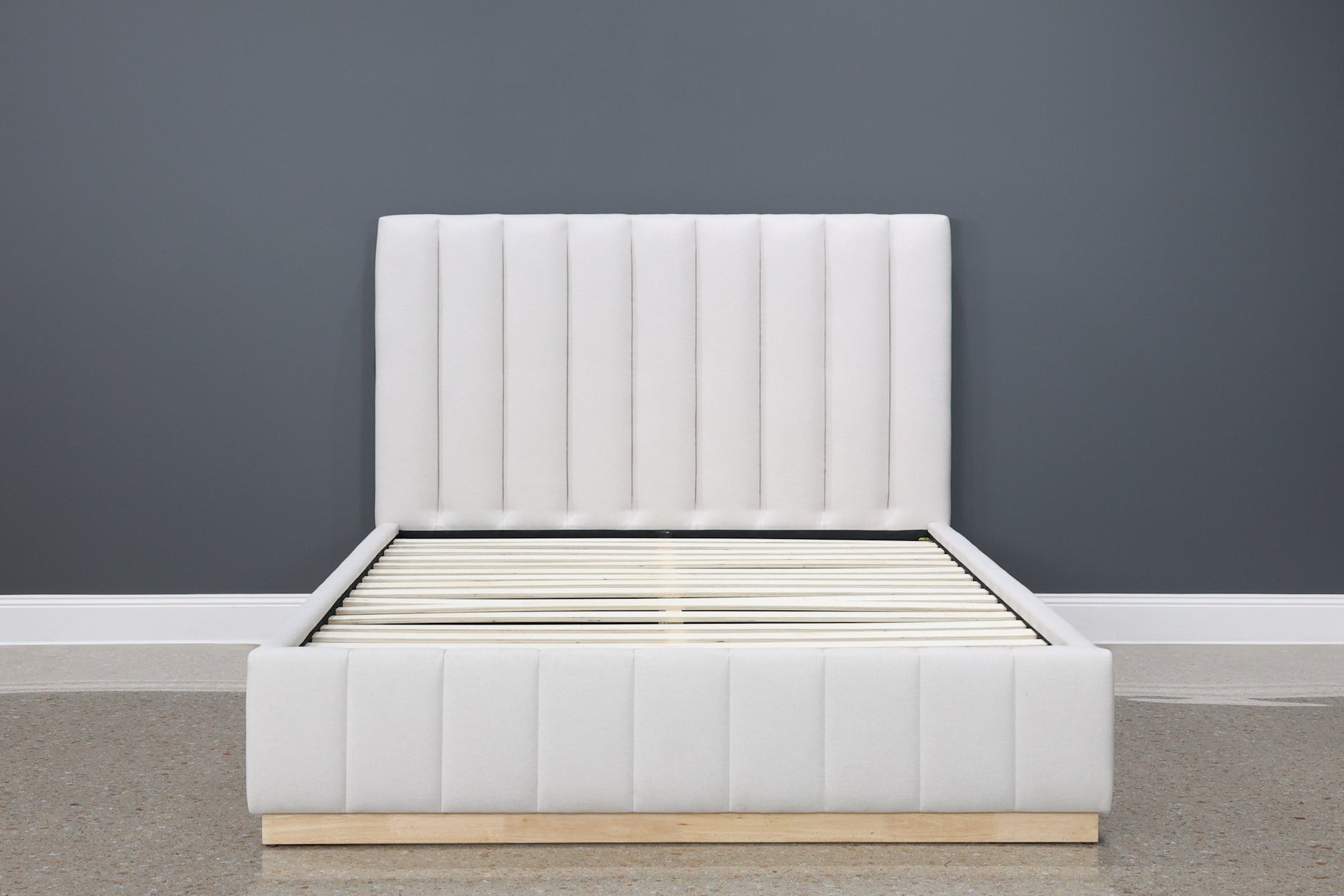 Melbourne Bed - Natural