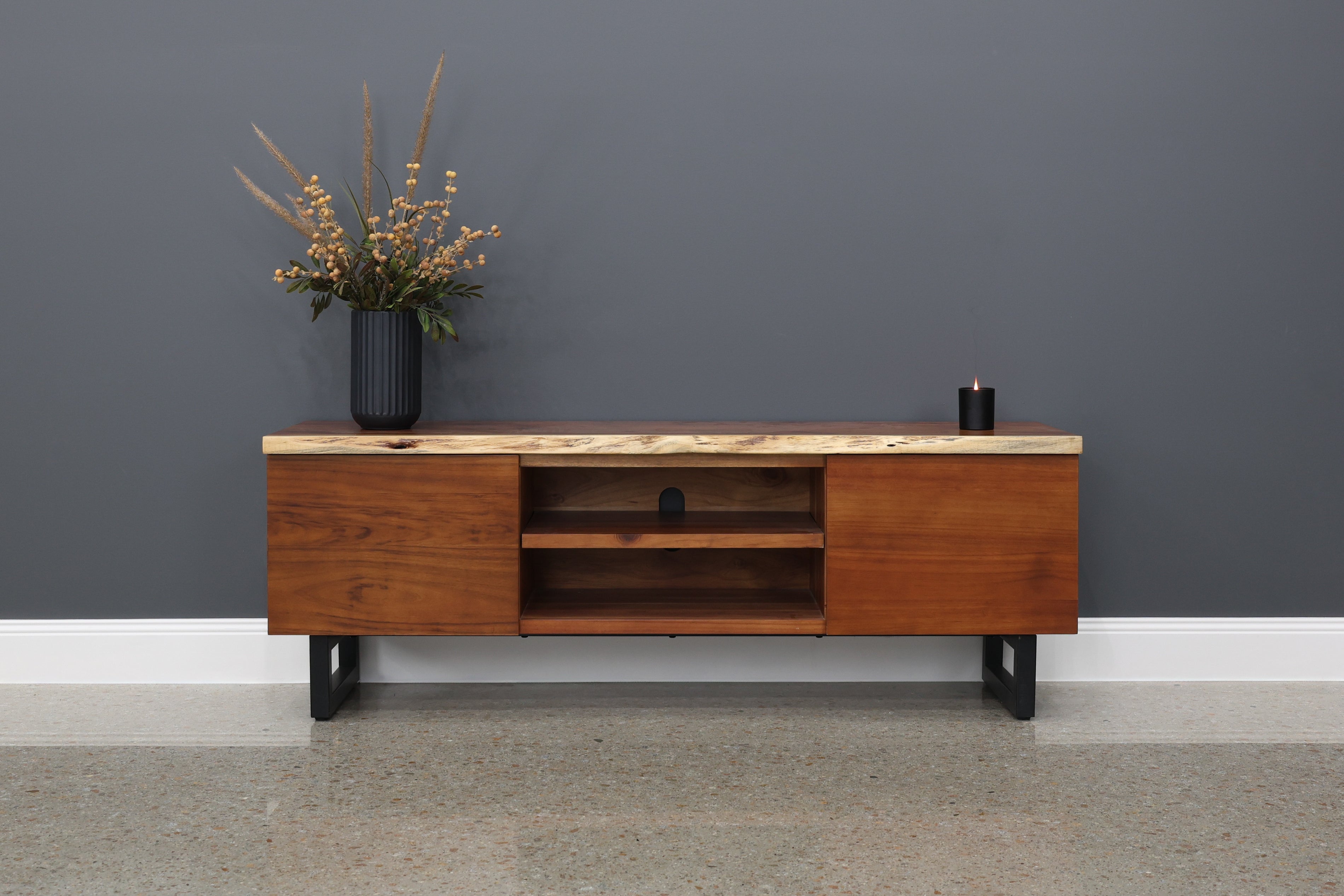 Dark Valley TV Unit - Medium 170cm L