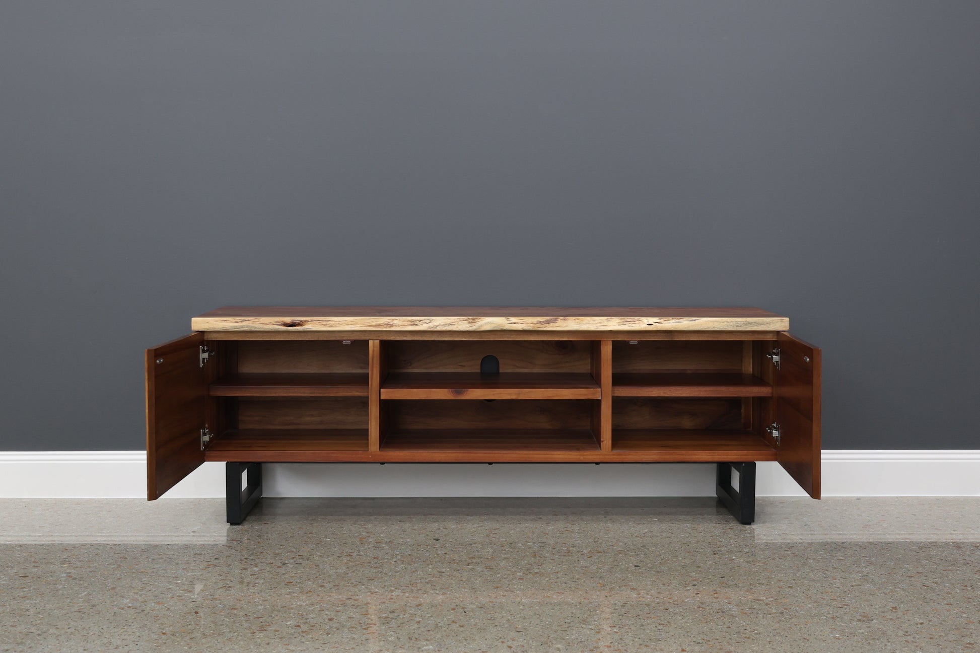 Dark Valley TV Unit - Medium 170cm L