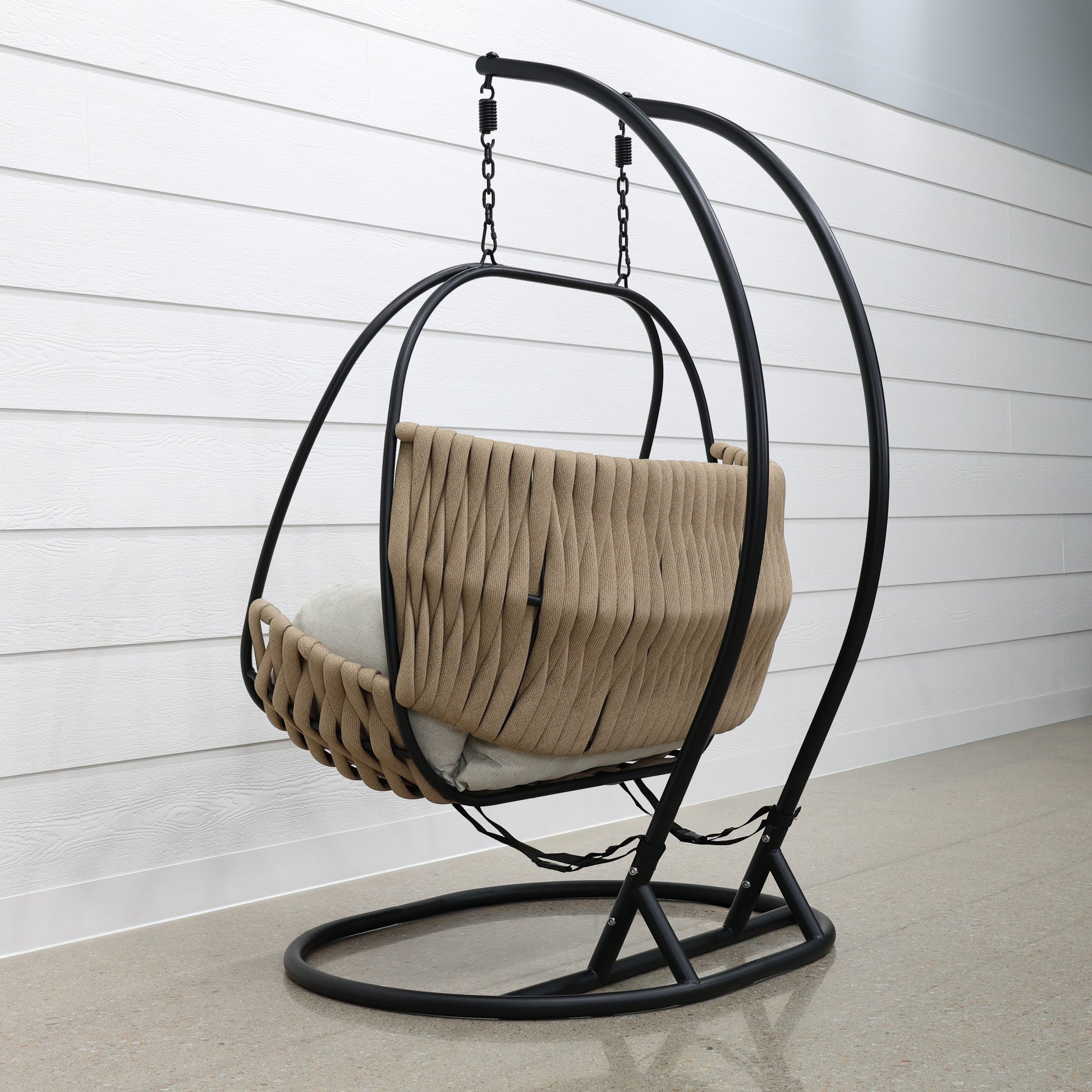 Double Lily Egg Chair - Black
