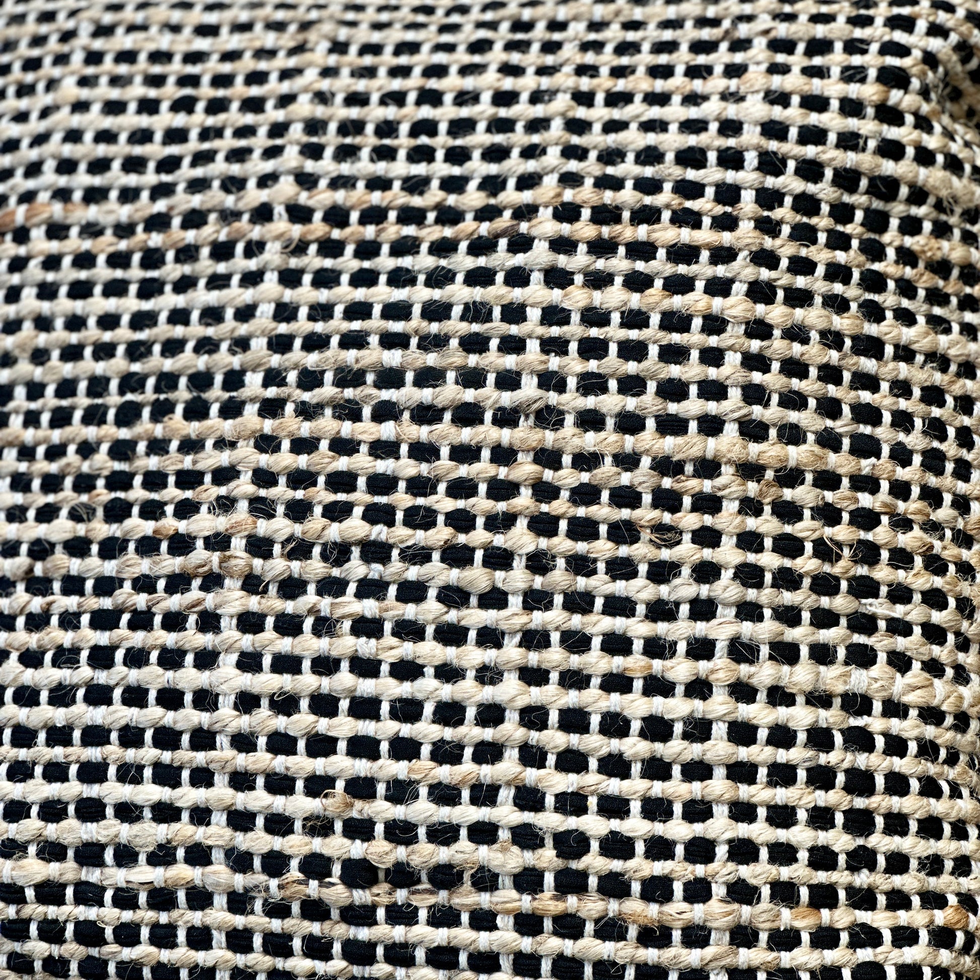 Kinloch Cushion - Natural/ Charcoal