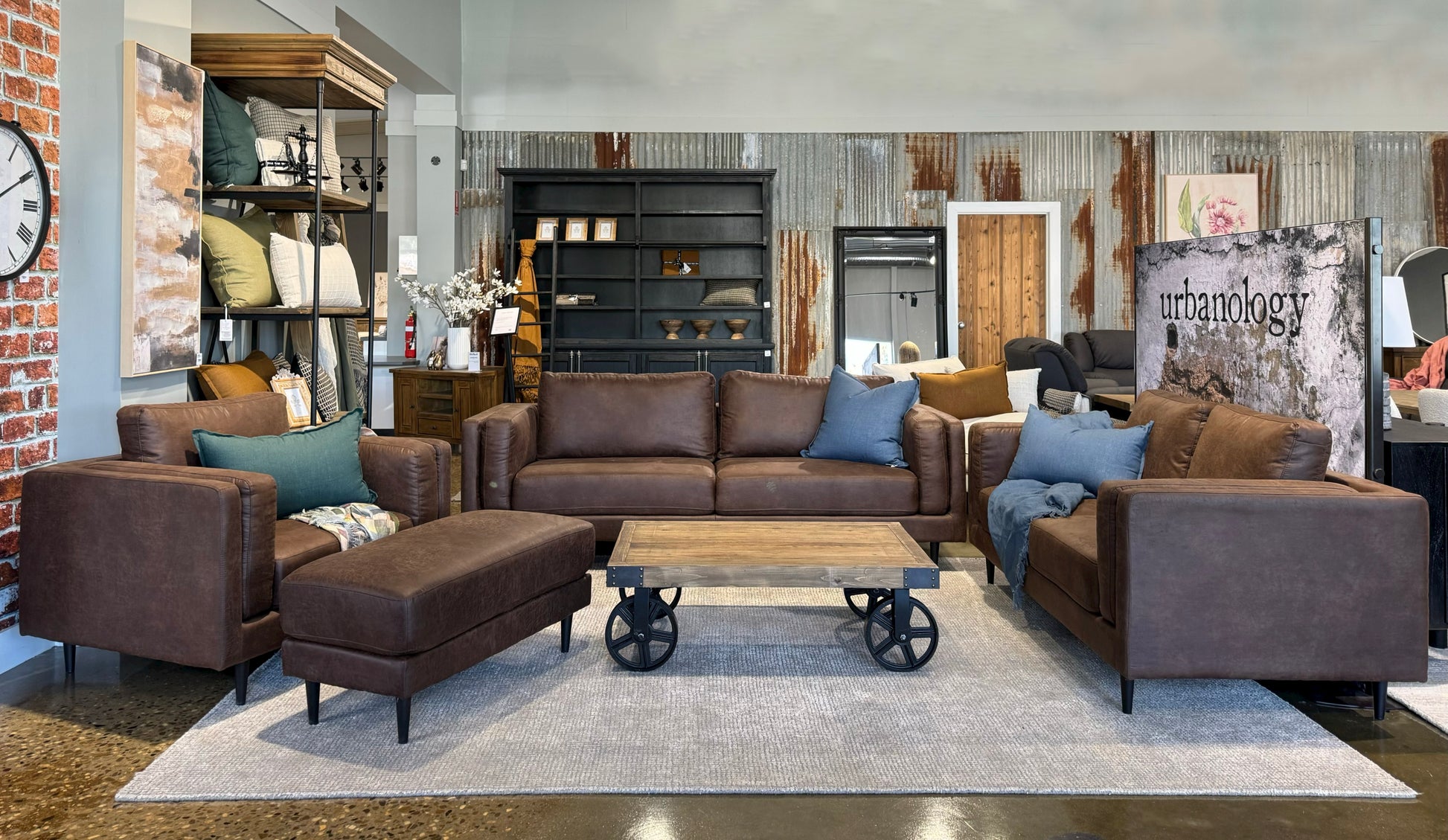 Canberra Sofa - Highland Chestnut