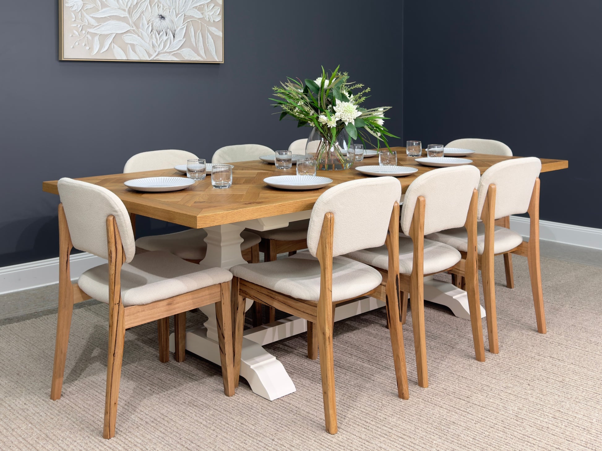Hampton Extension Dining Table 191 - 241cm L