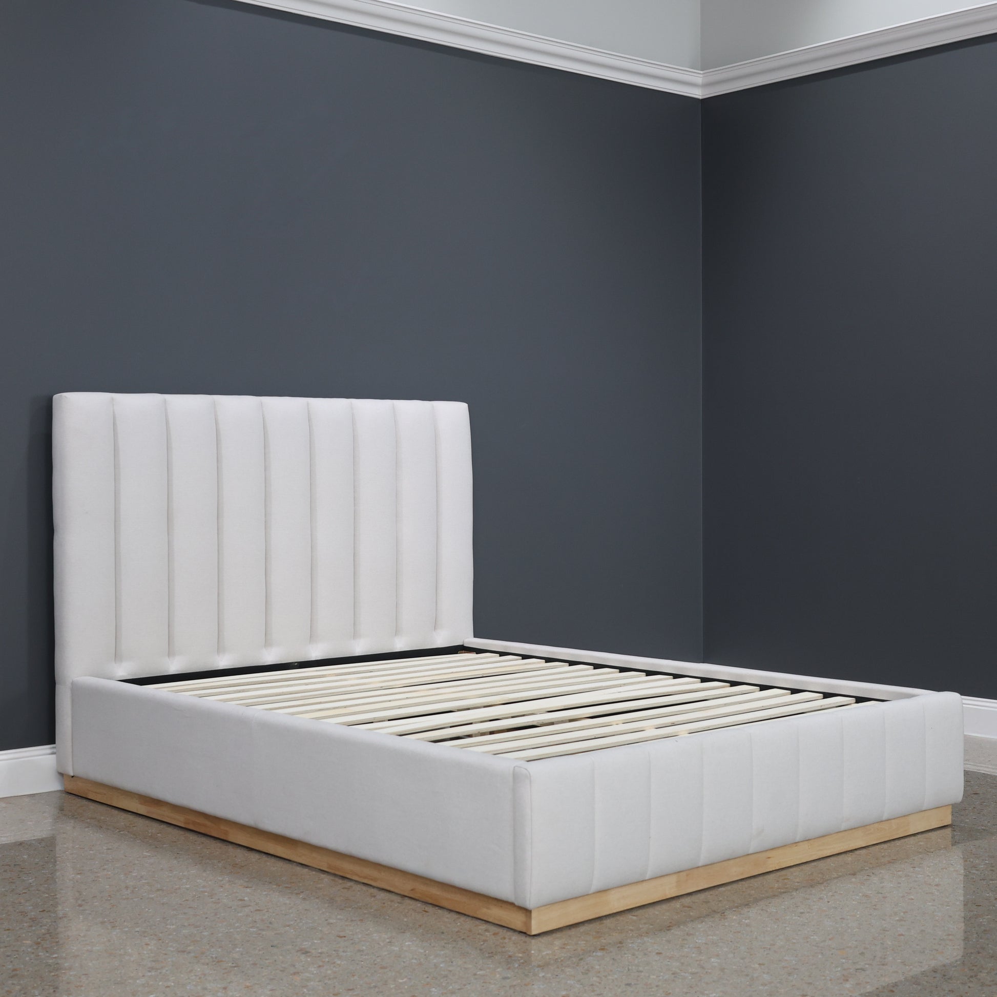 Melbourne Bed - Natural