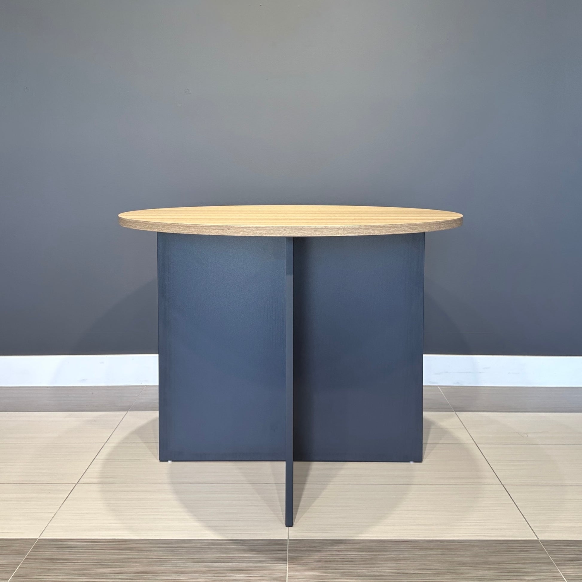 Performance 1000 Round Table - Natural Oak/ Charcoal