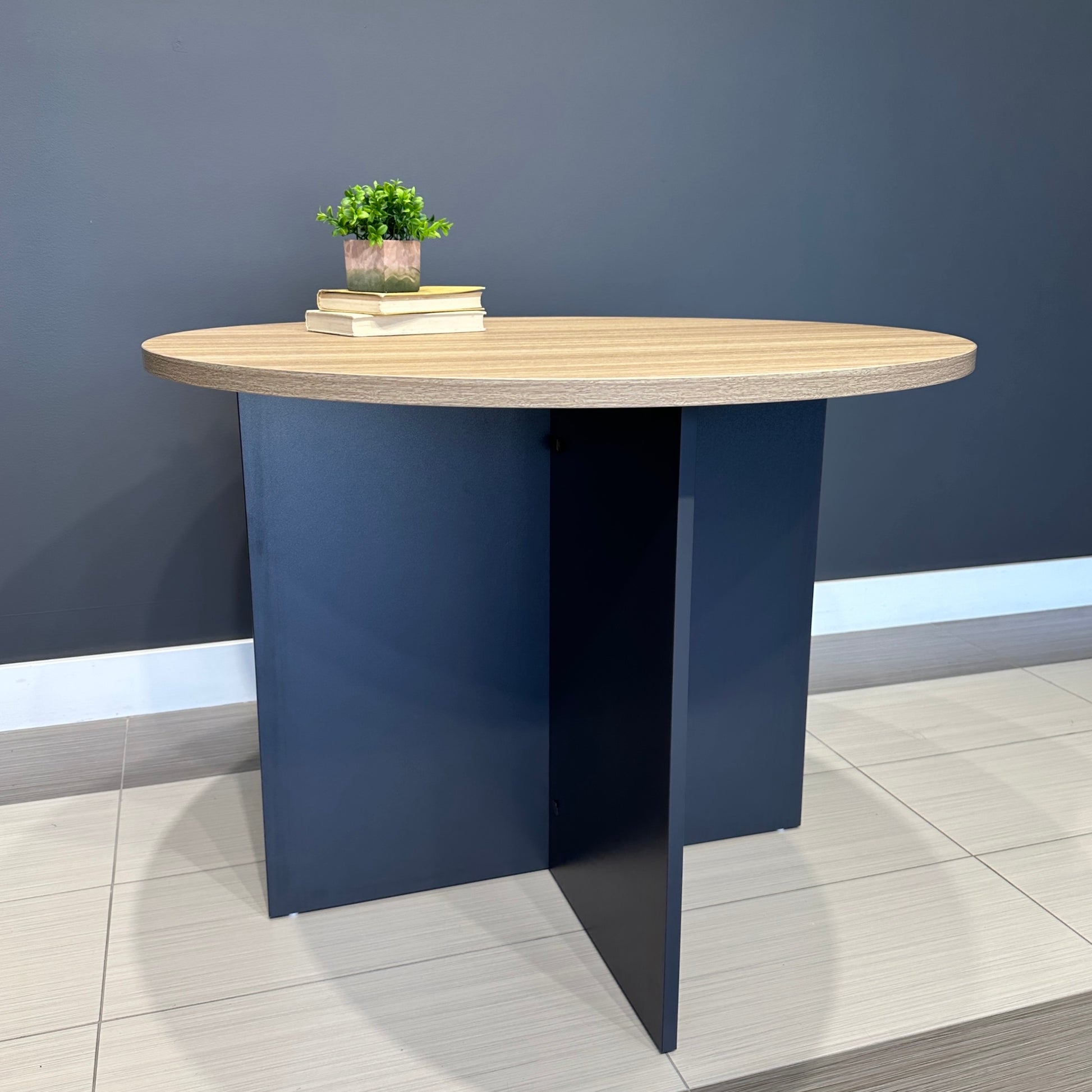 Performance 1000 Round Table - Natural Oak/ Charcoal