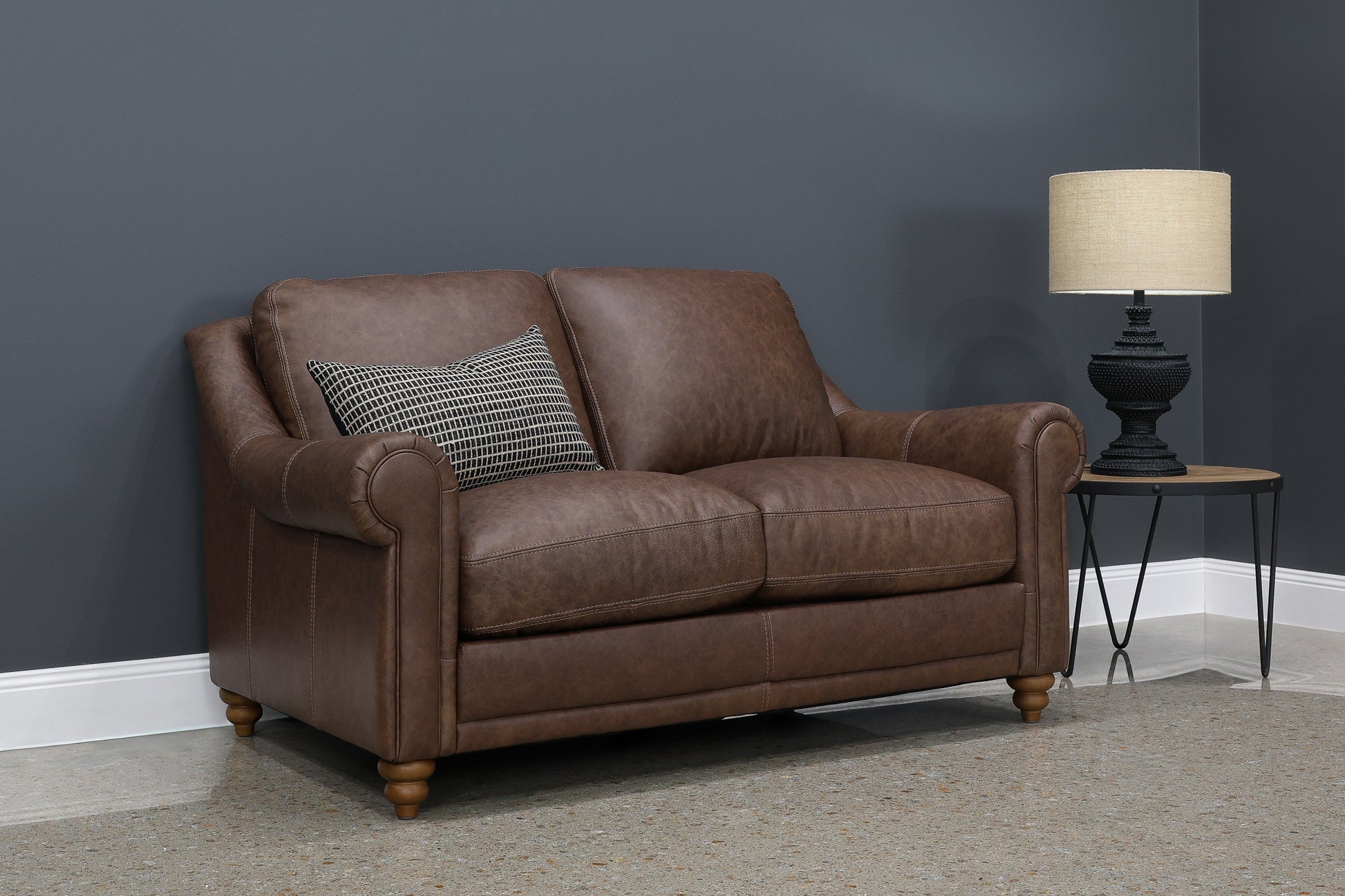 Canterbury Loveseat - Vintage Chestnut Leather