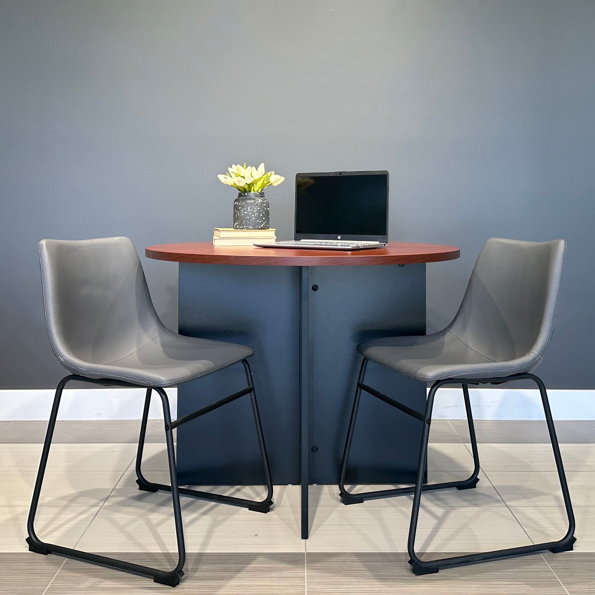 Performance 1000 Round Table - Red Gum/ Charcoal