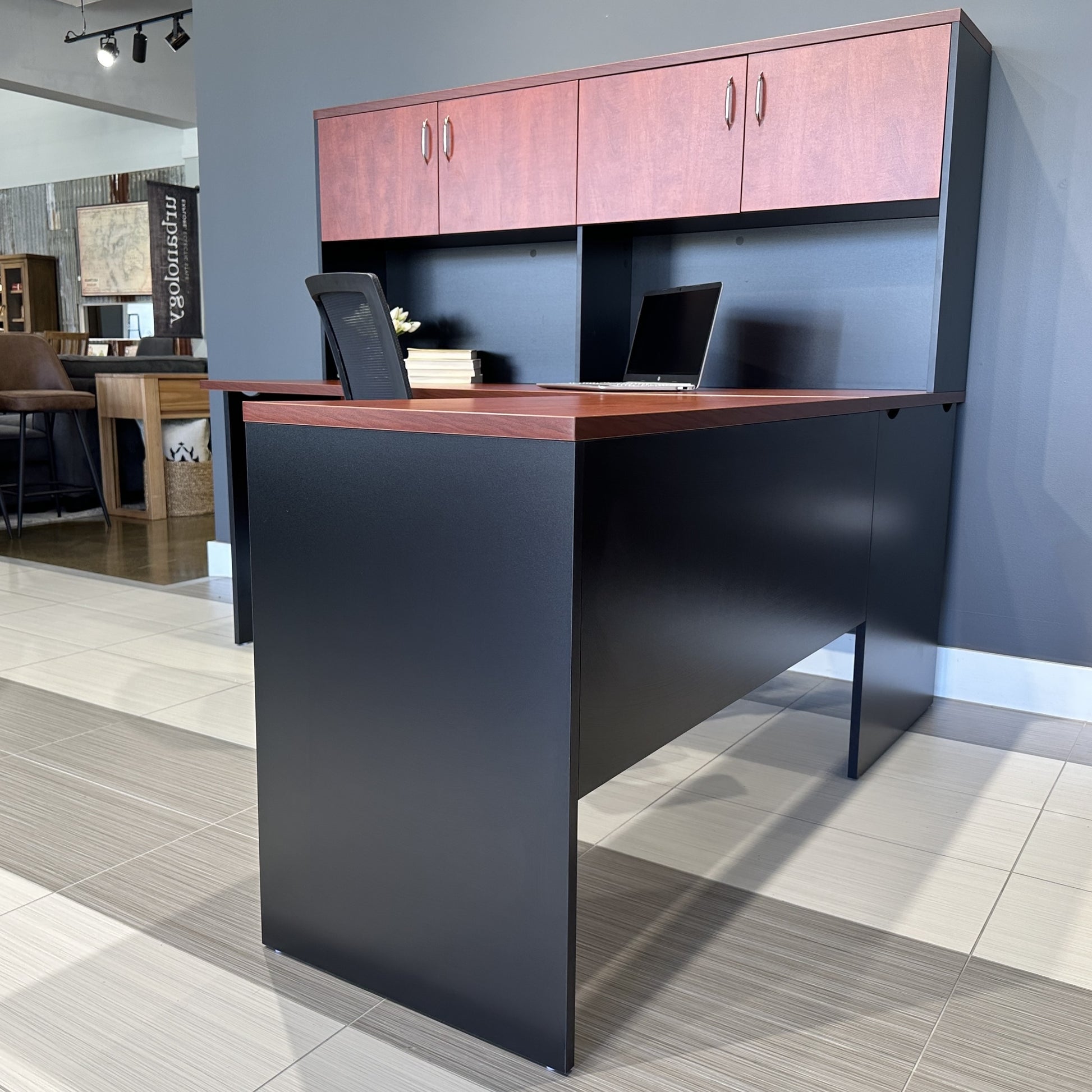 Performance Open Return Right - Red Gum/ Charcoal