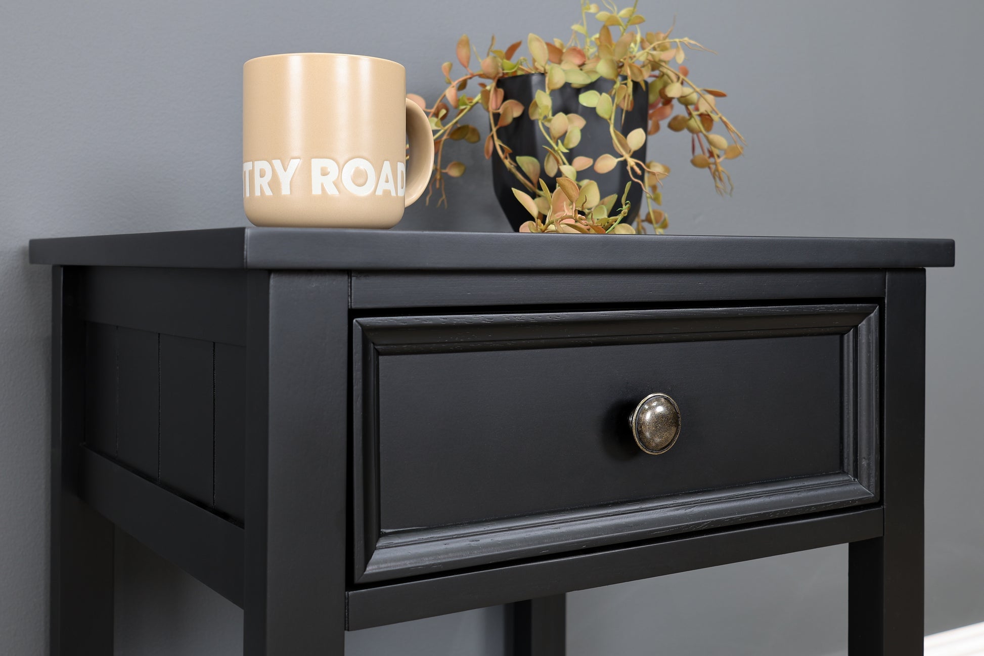 Joseph Bedside w/ 1 Drawer - Black