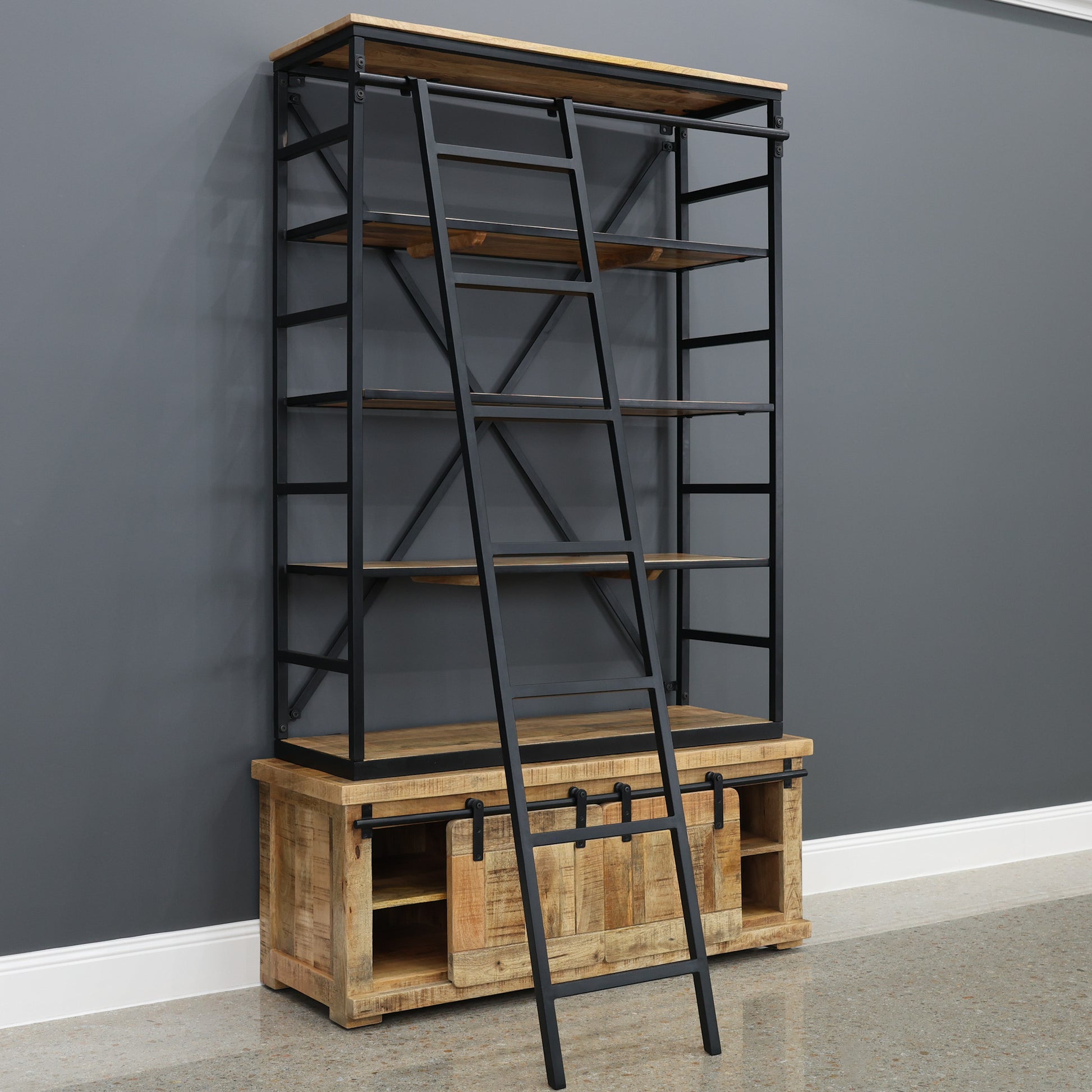 Farmhouse Bookshelf