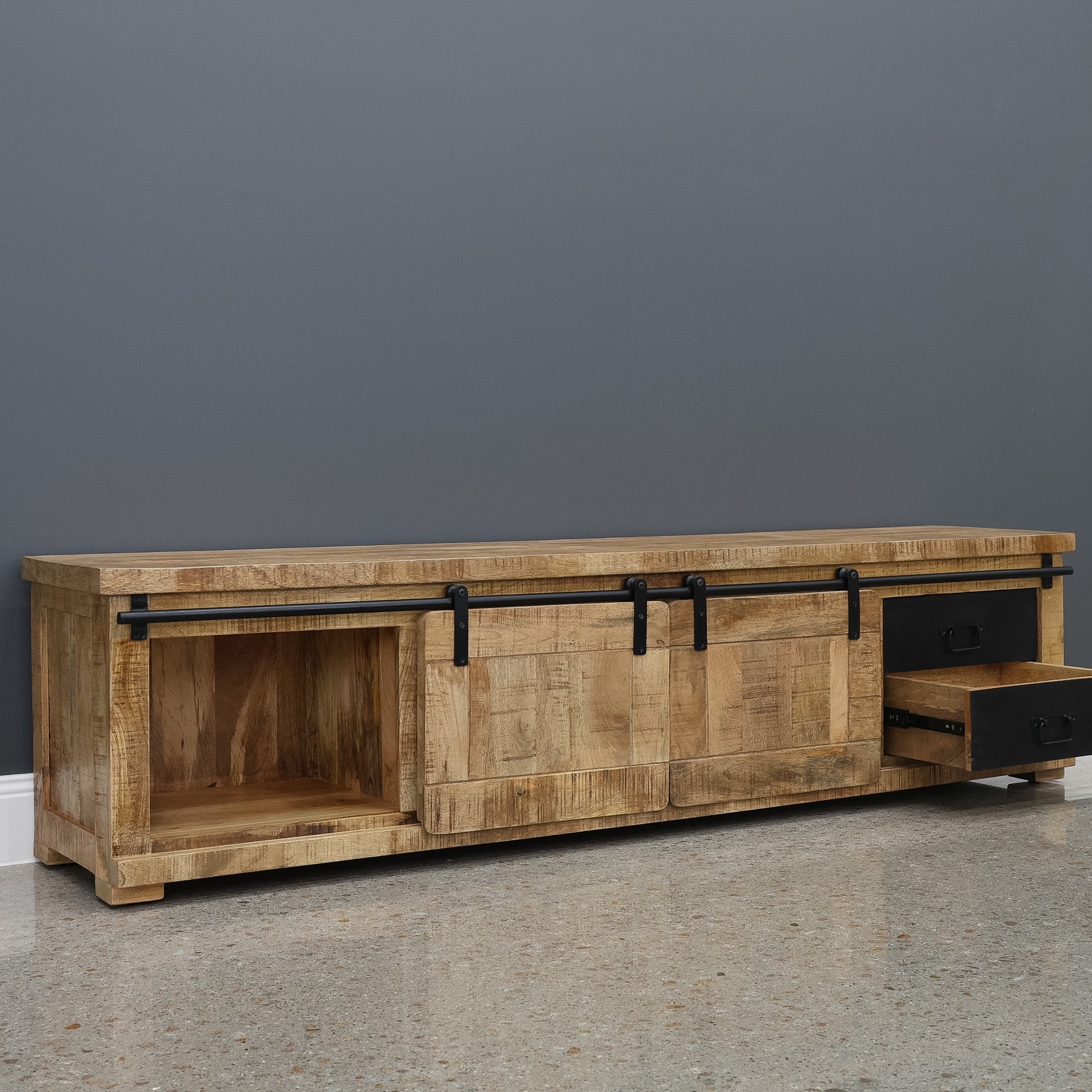 Farmhouse TV Unit 200cm