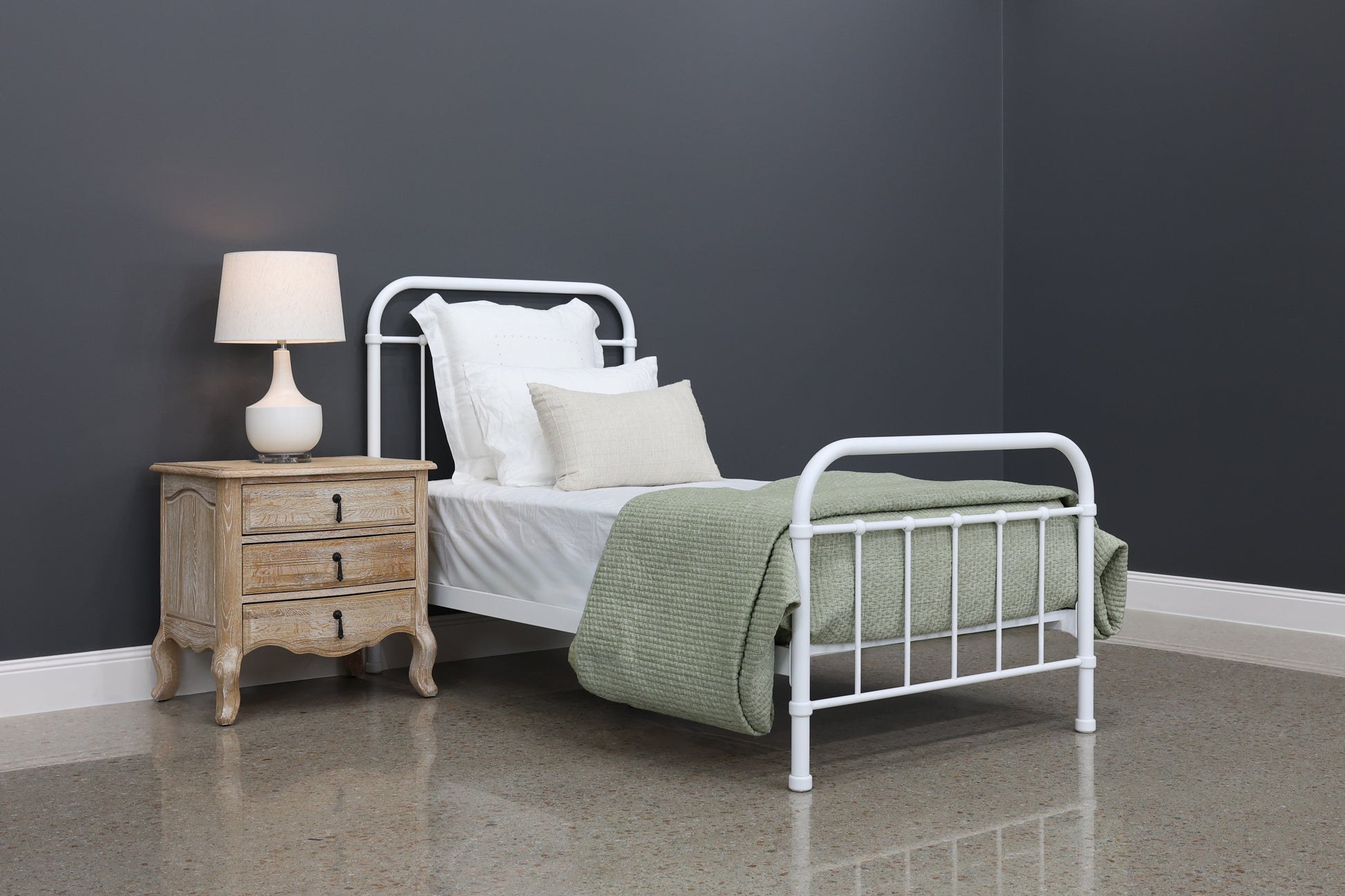 Sydney Bed - Antique White