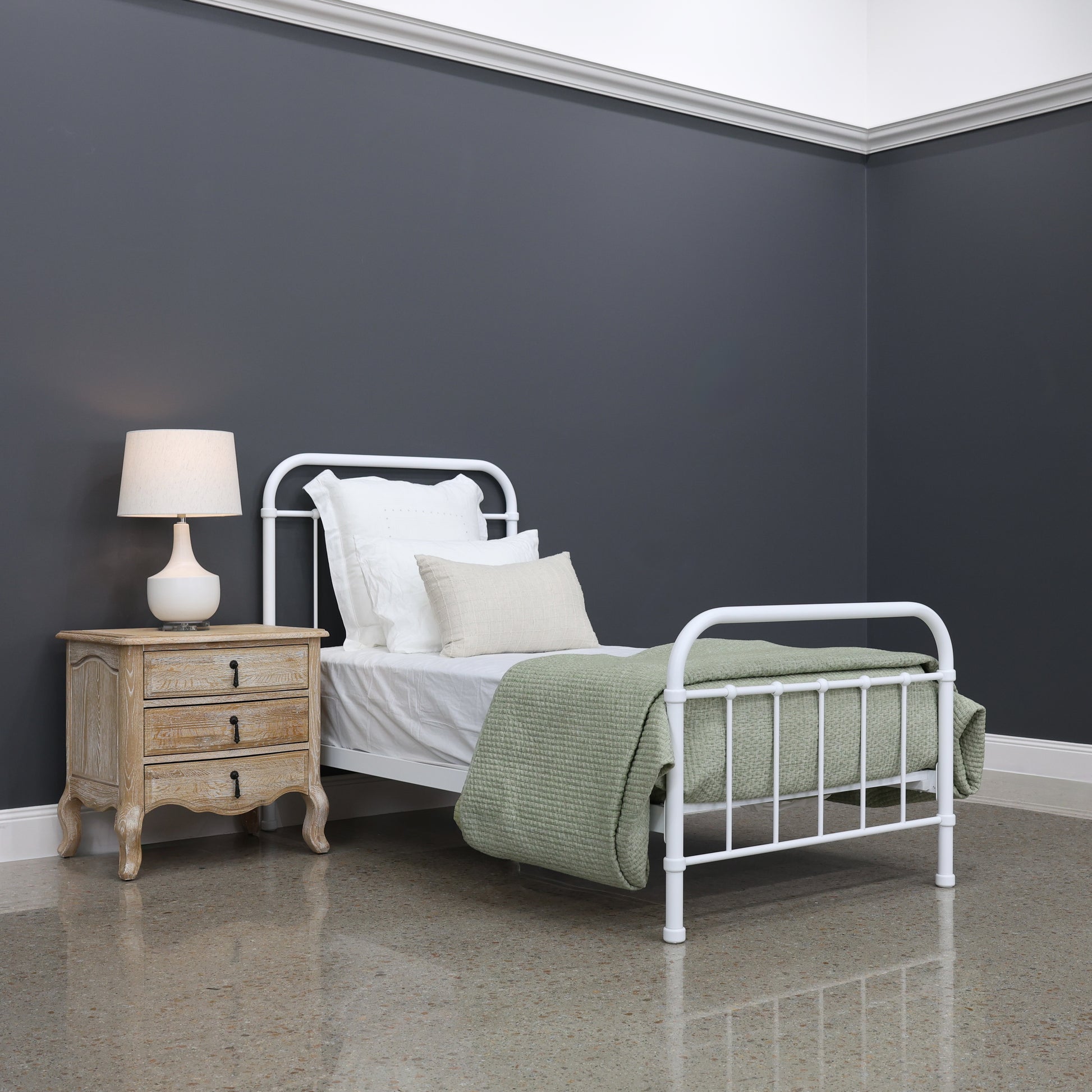 Sydney Bed - Antique White