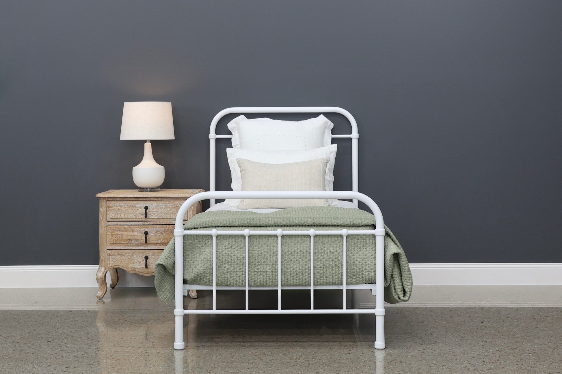 Sydney Bed - Antique White