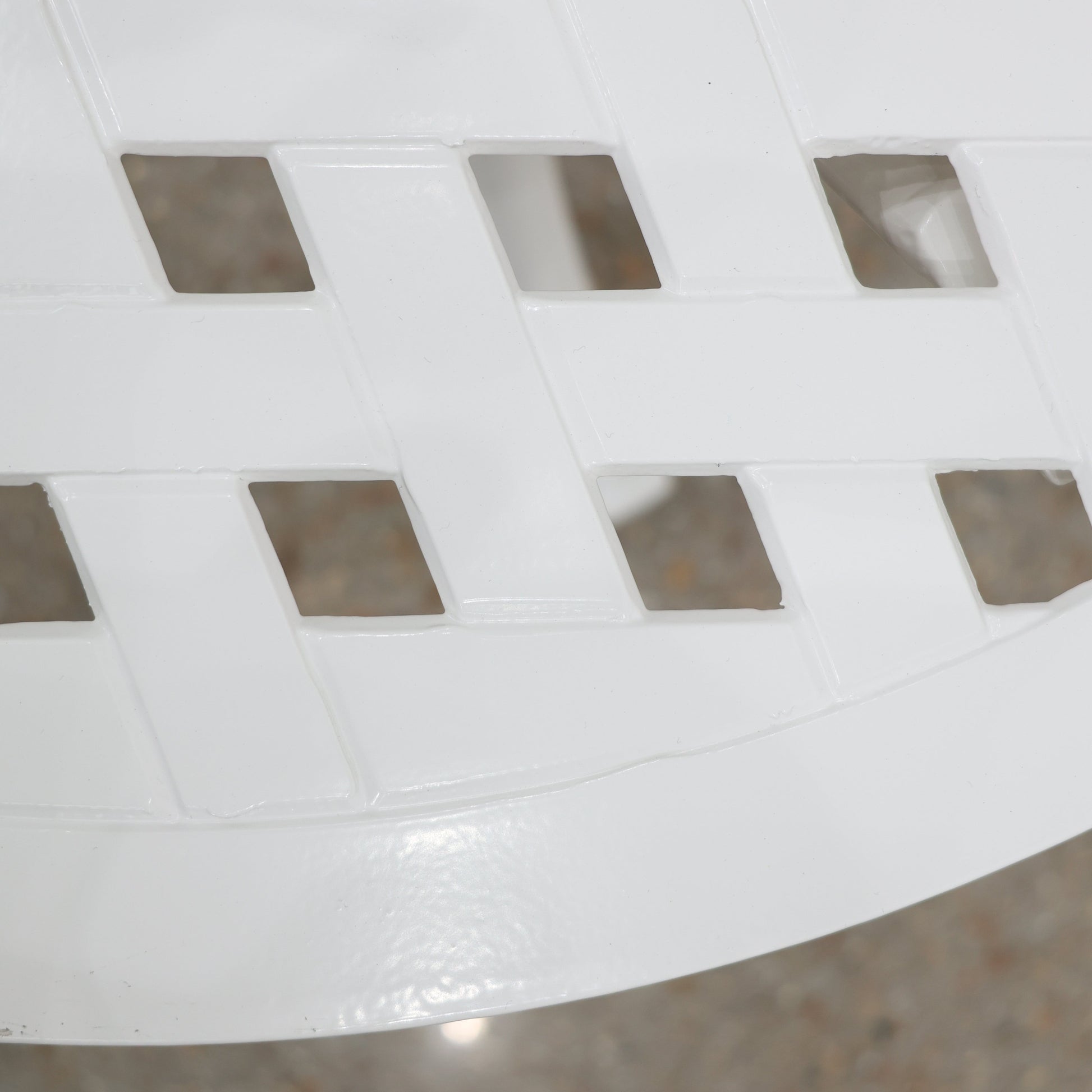 New Portarlington 122cm Round Table- White
