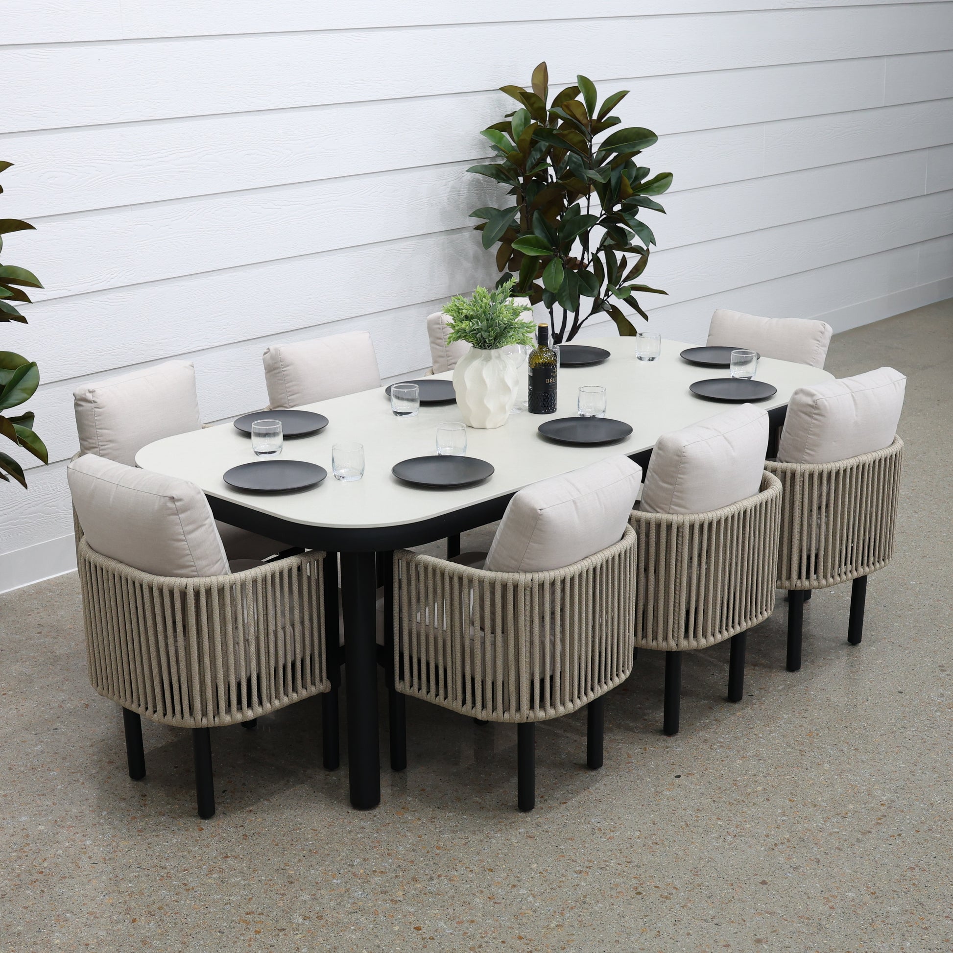 Harbour Dining Table