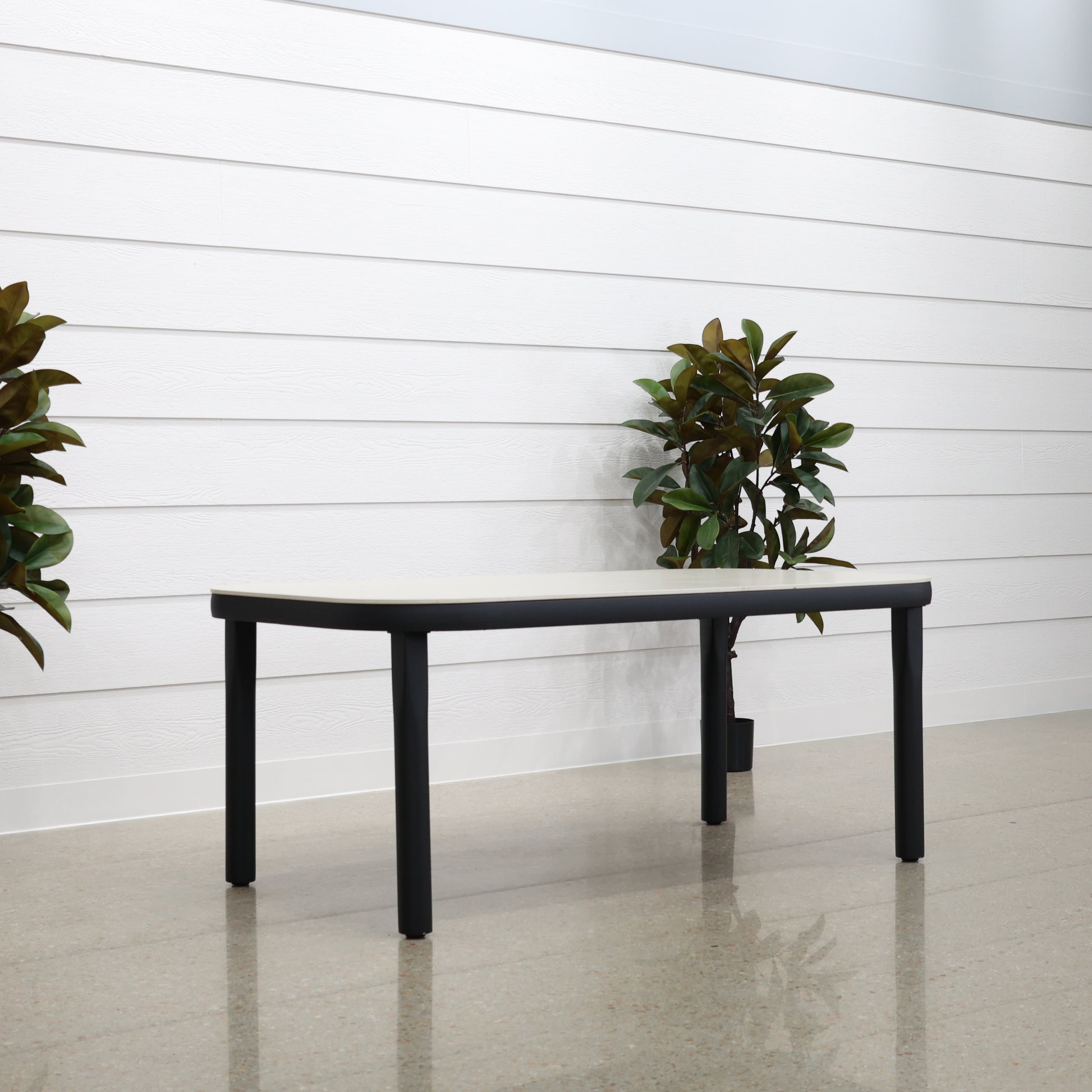 Harbour Dining Table