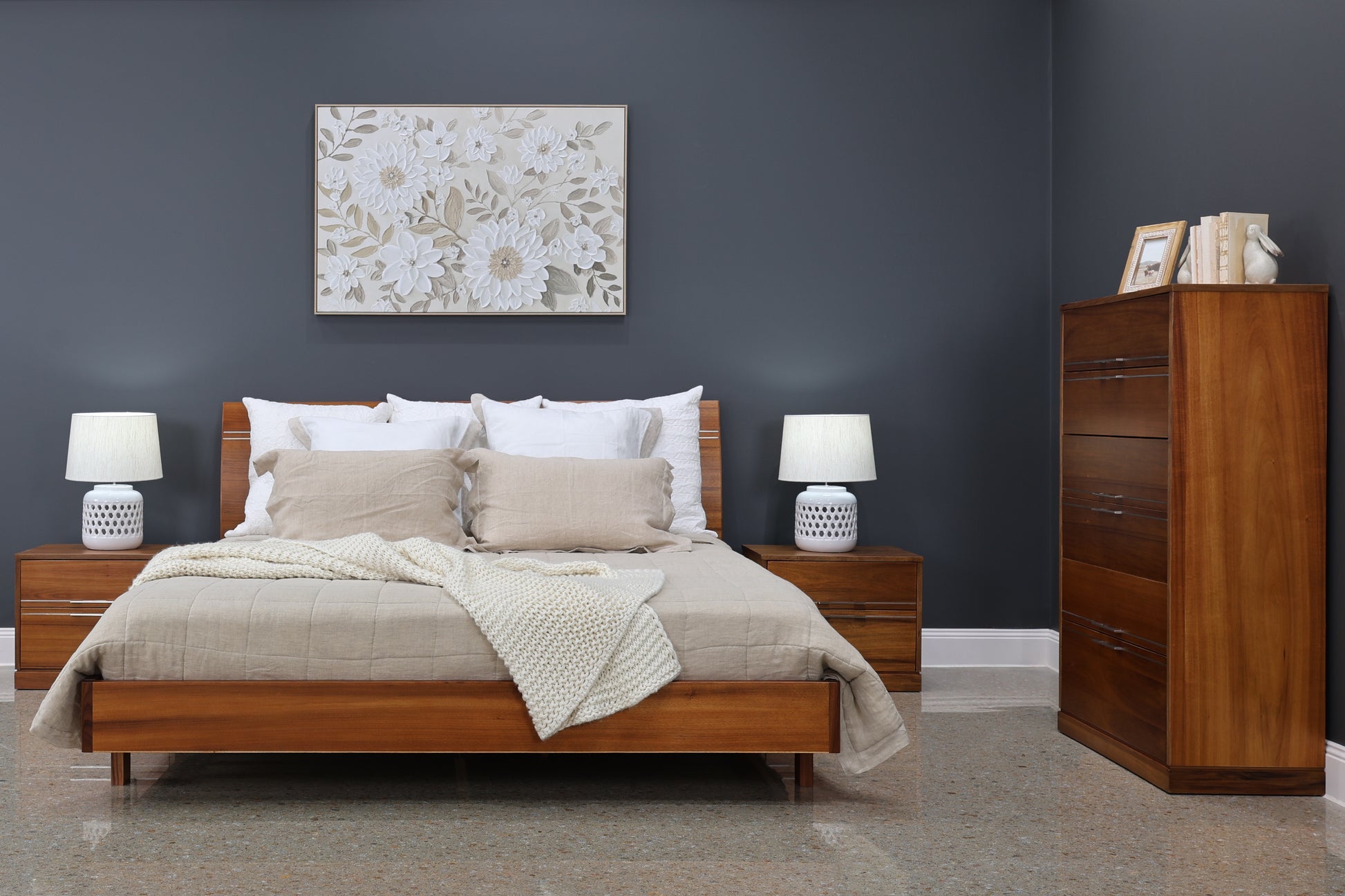 The Black Wood King Bed