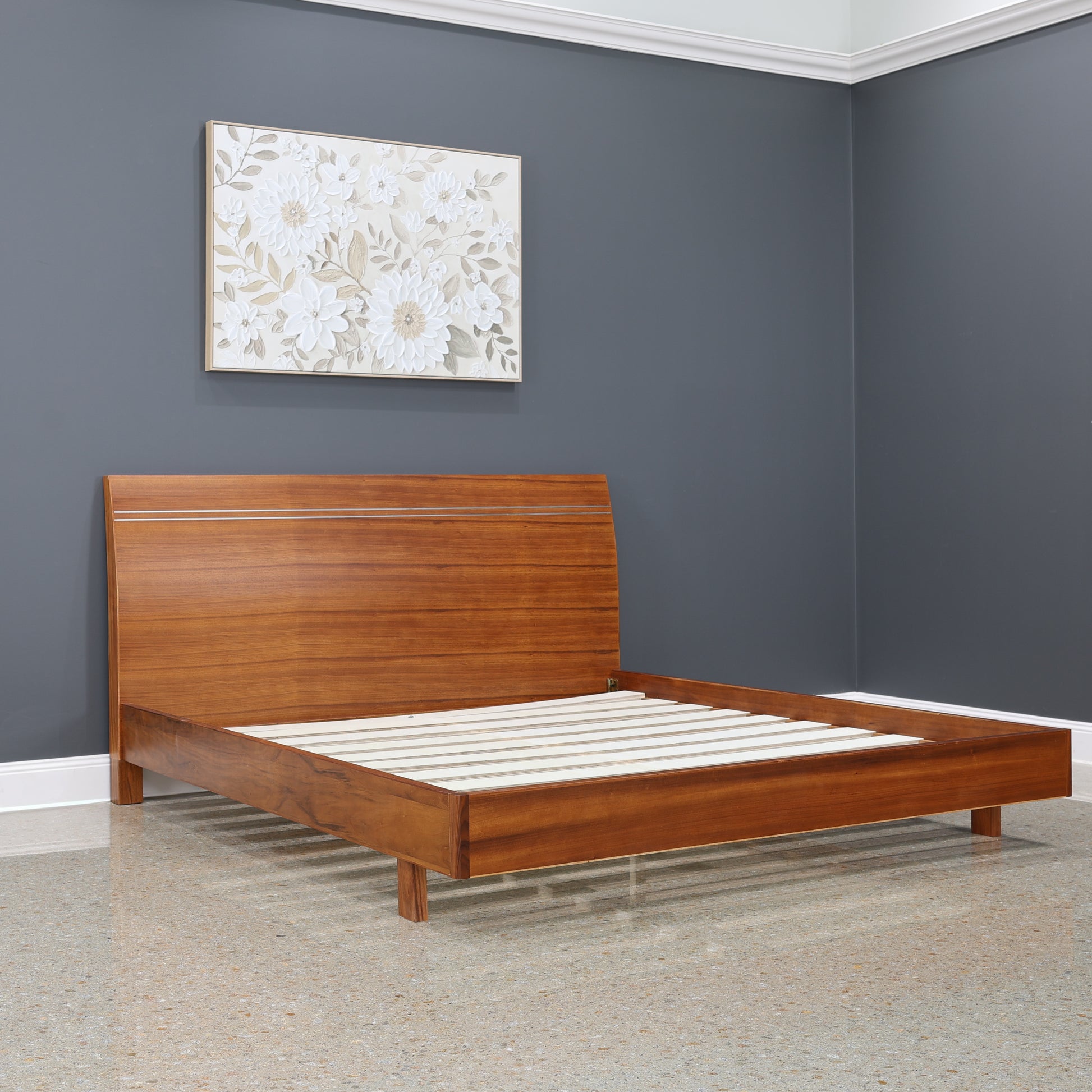 The Black Wood King Bed