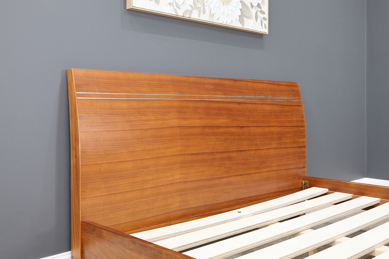 The Black Wood King Bed