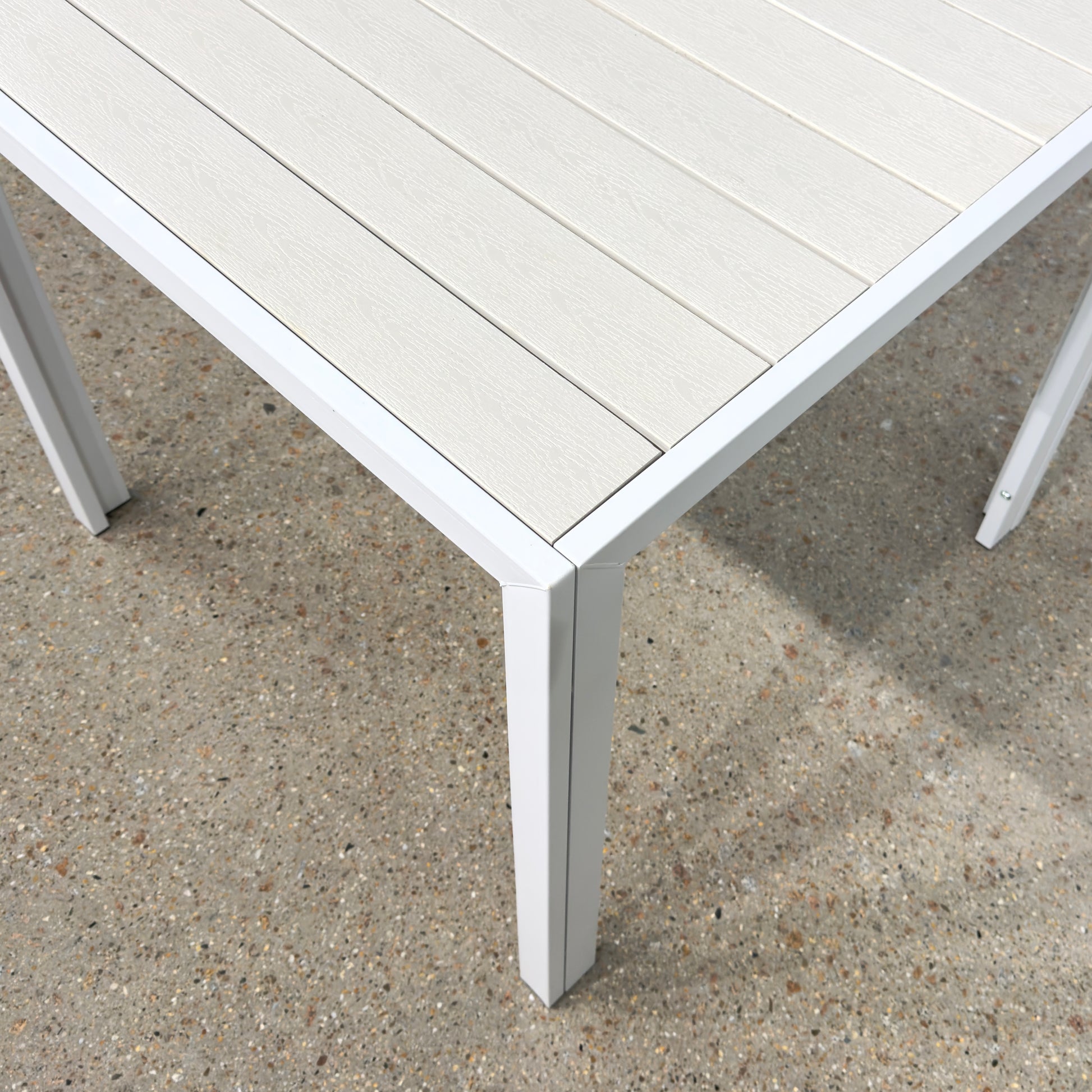 Newtown Square Dining Table - White