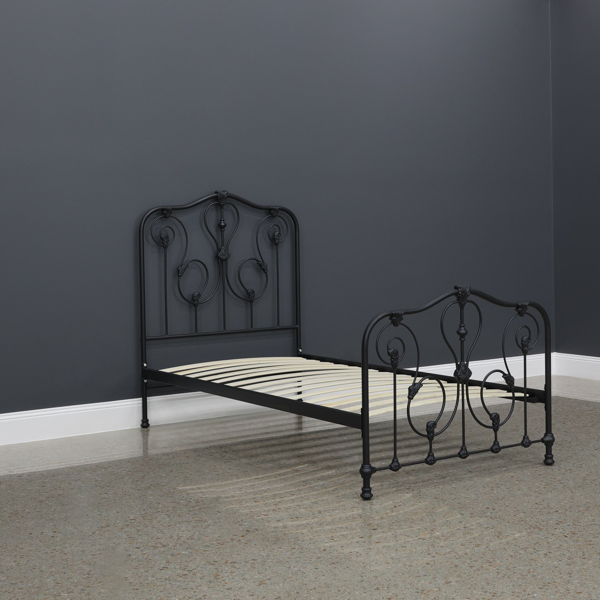 Winchester Bed
