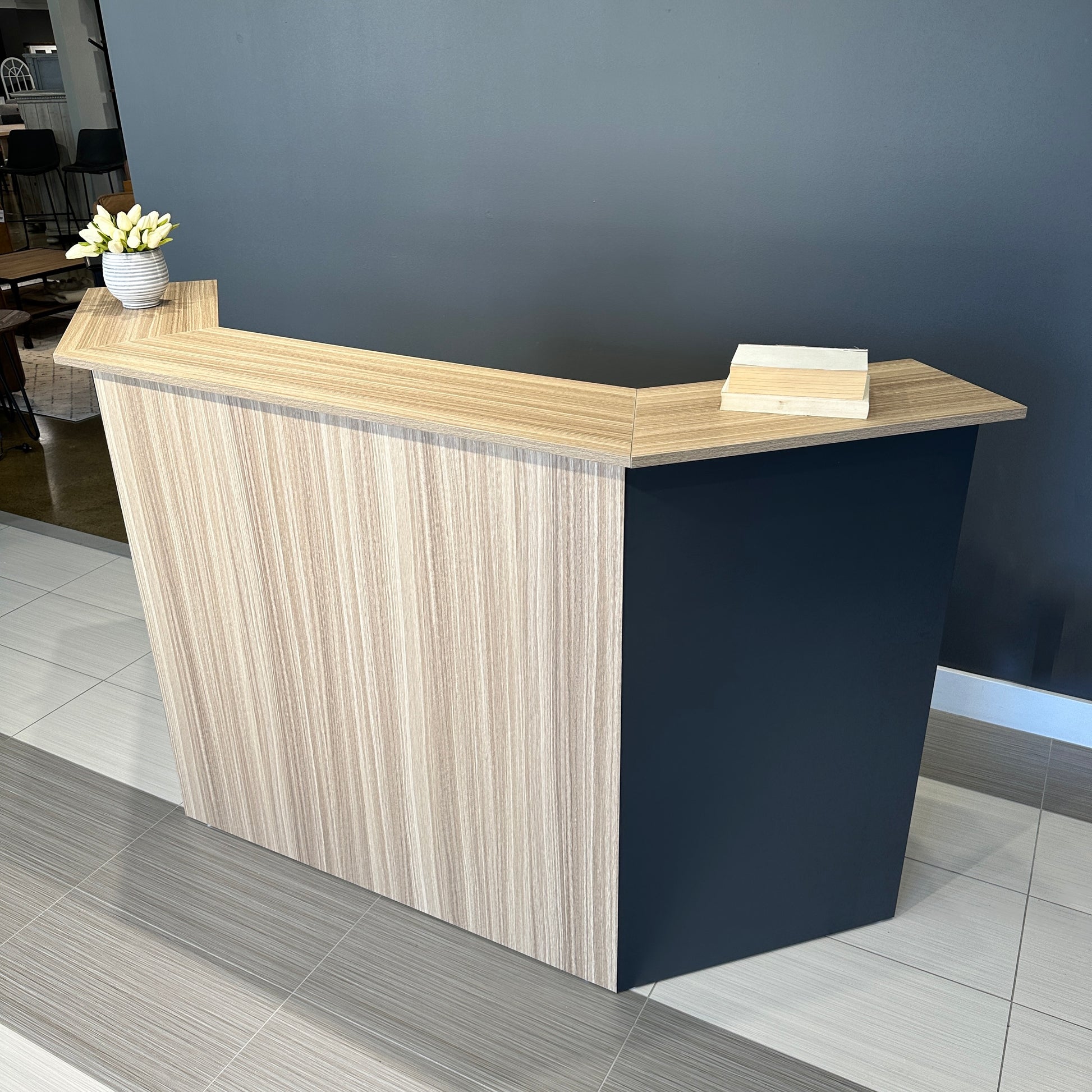 Performance Reception Counter – Natural Oak / Charcoal