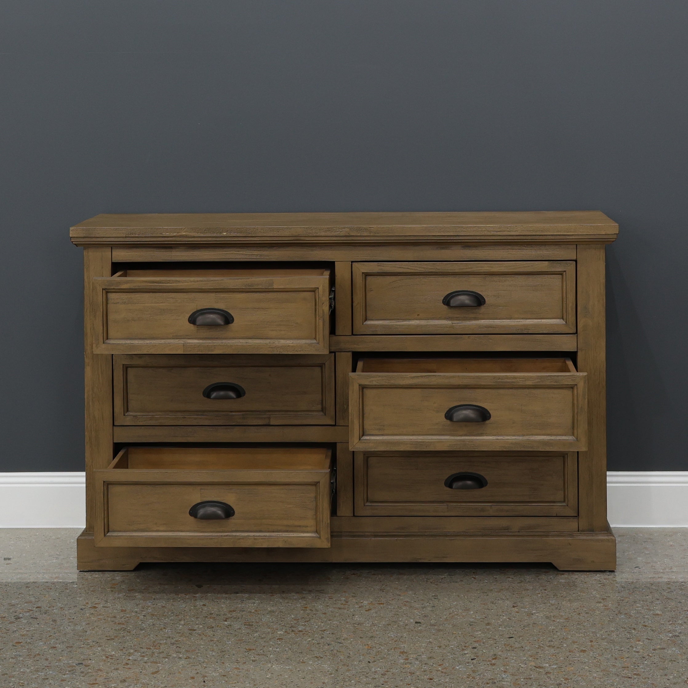 Macedon Dresser